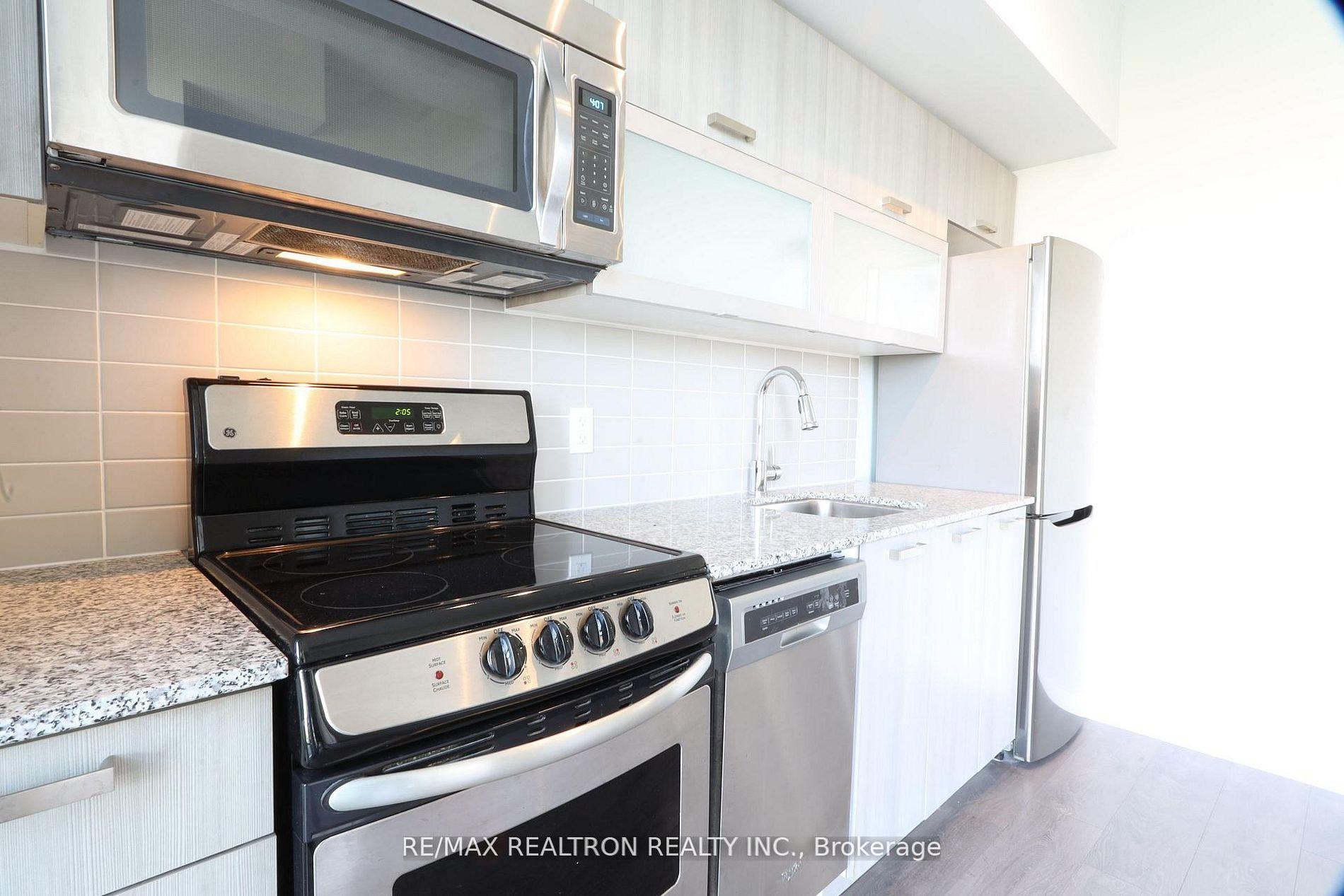 Photo 6 of Unit 647, 68 Abell Street, Toronto, Little Portugal — HOMEH