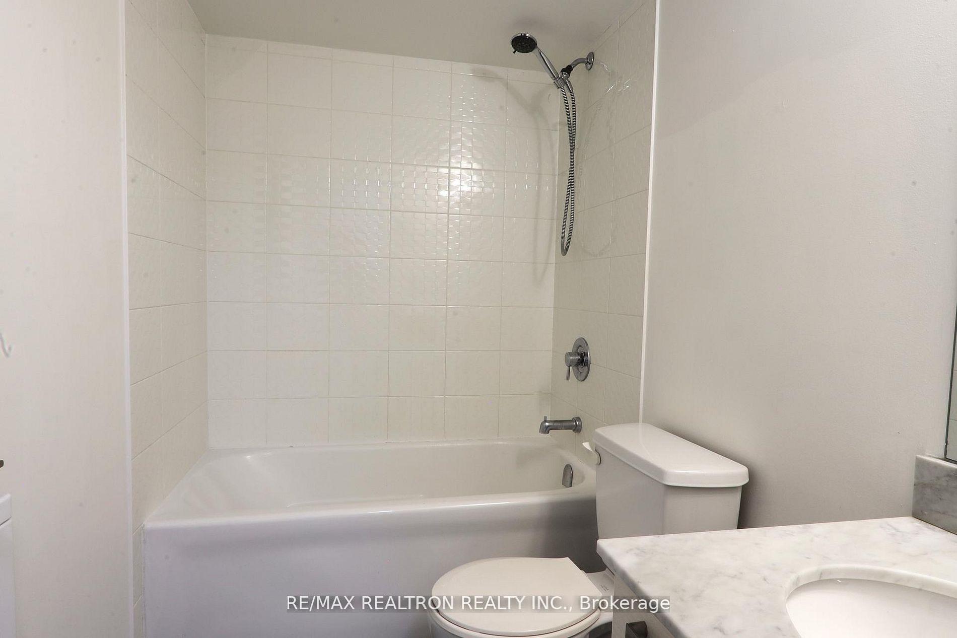 Photo 13 of Unit 647, 68 Abell Street, Toronto, Little Portugal — HOMEH