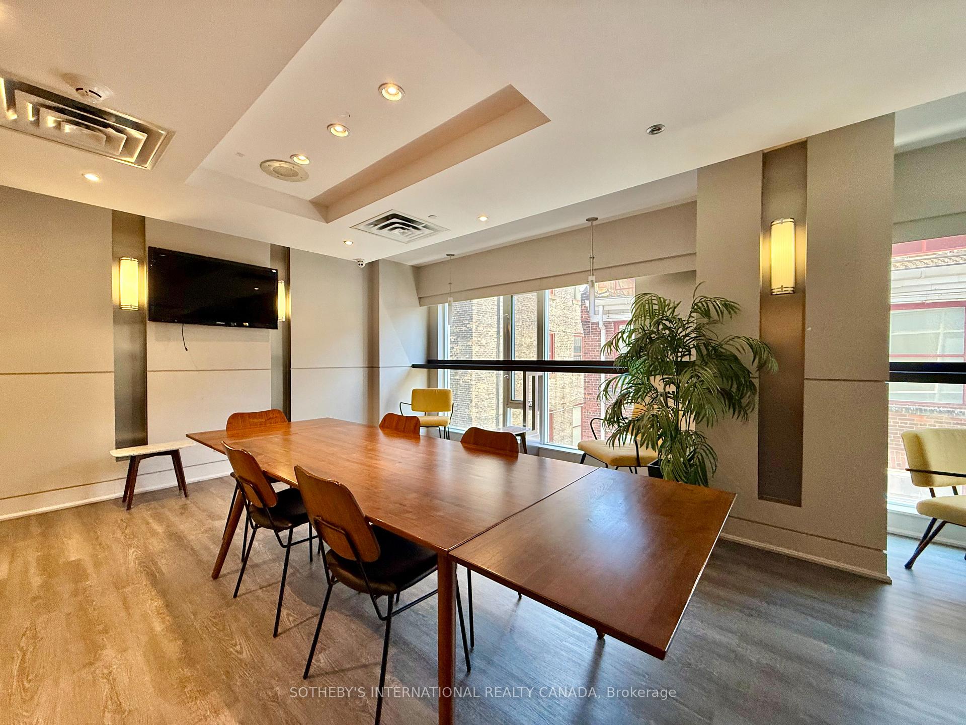 Photo 12 of Unit 717, 210 Victoria Street, Toronto, Church-Yonge Corridor — HOMEH