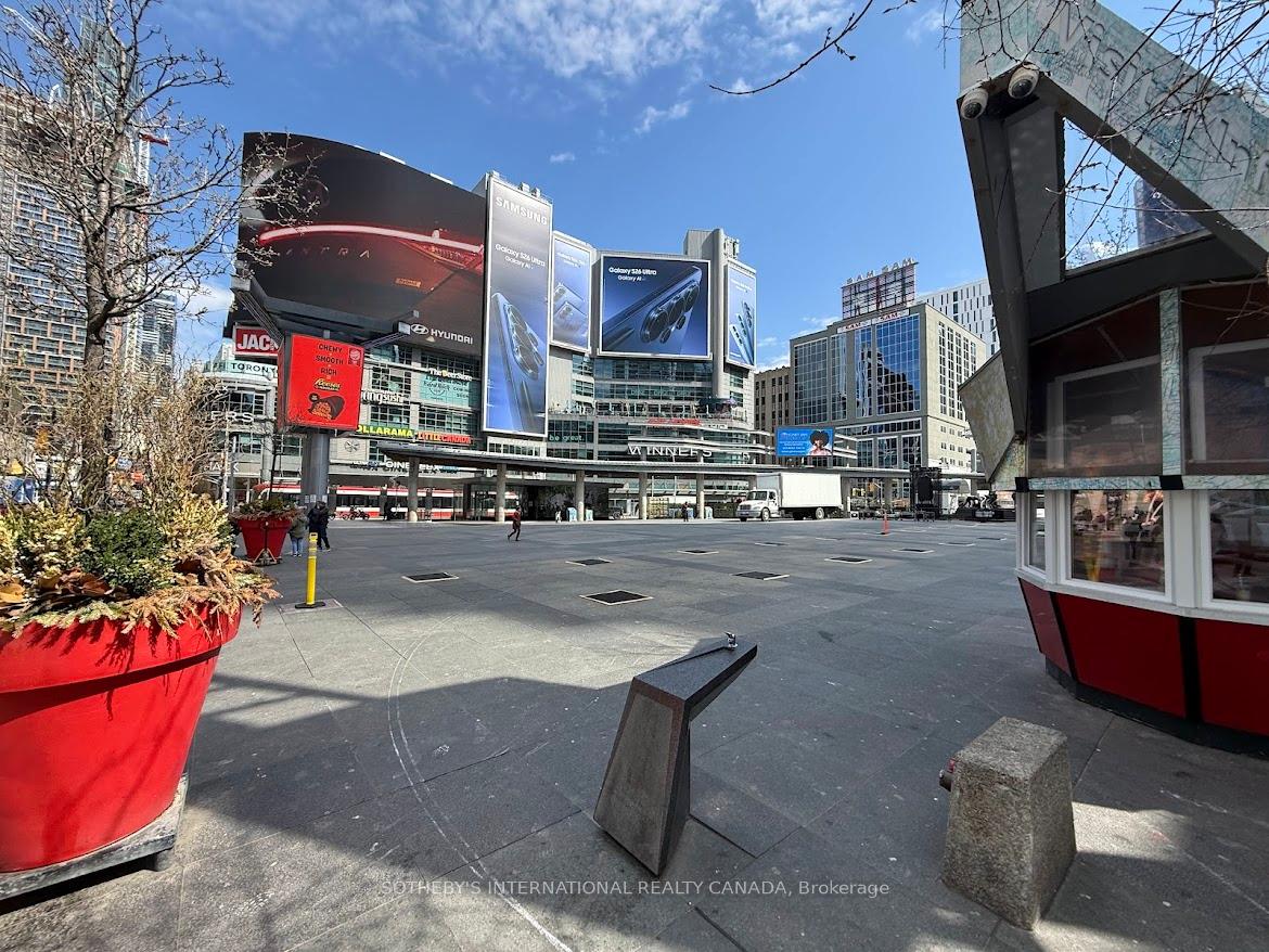 Photo 20 of Unit 717, 210 Victoria Street, Toronto, Church-Yonge Corridor — HOMEH