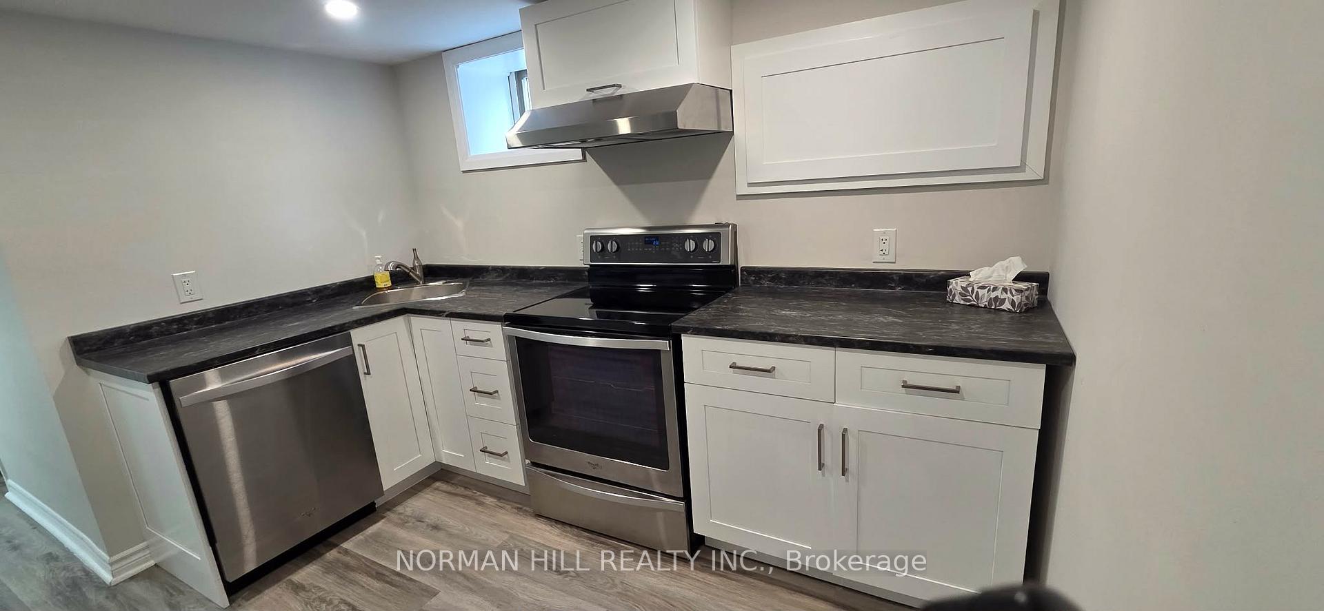Photo 2 of 185 Cherrywood Drive, Newmarket, Bristol-London — HOMEH