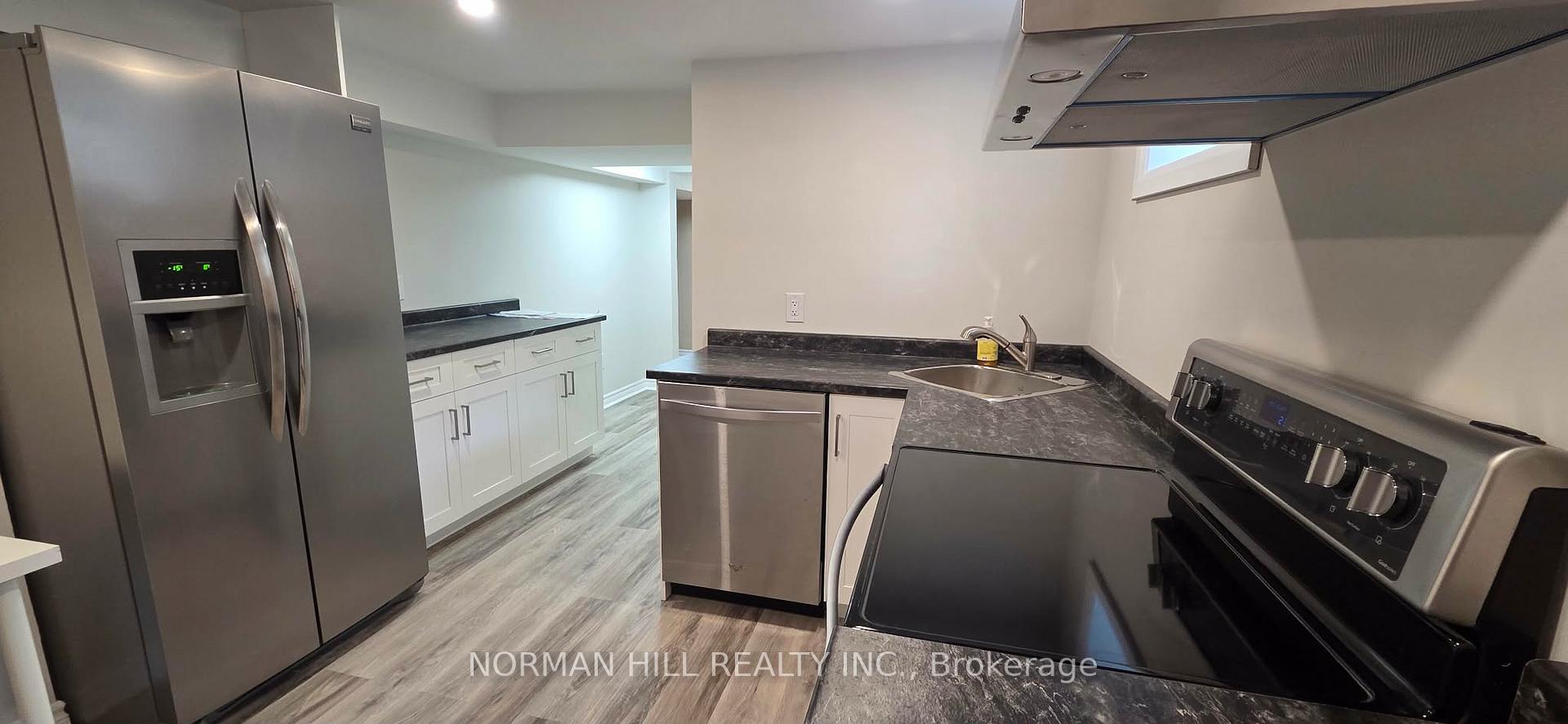 Photo 3 of 185 Cherrywood Drive, Newmarket, Bristol-London — HOMEH