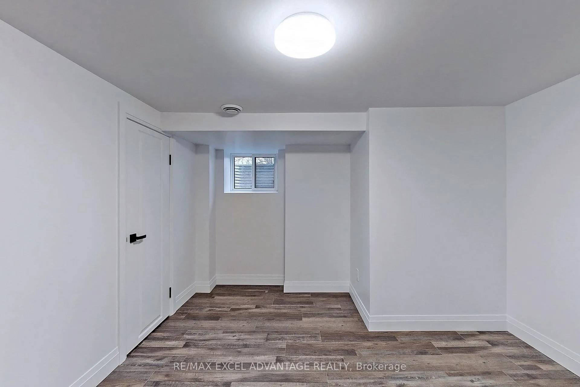 Photo 10 of Unit Lower, 45 Central Park Blvd N, Oshawa, O'Neill — HOMEH