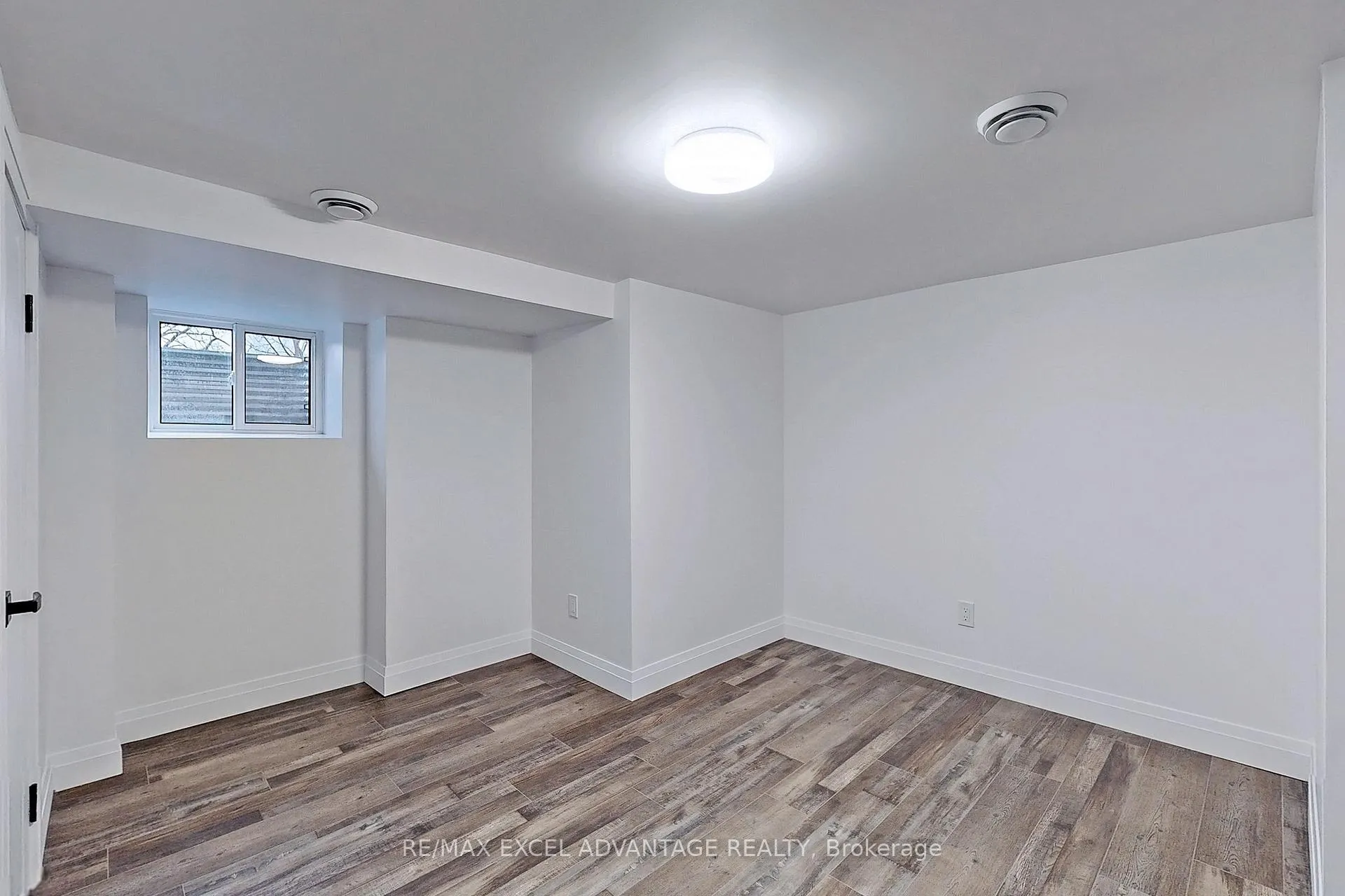 Photo 11 of Unit Lower, 45 Central Park Blvd N, Oshawa, O'Neill — HOMEH