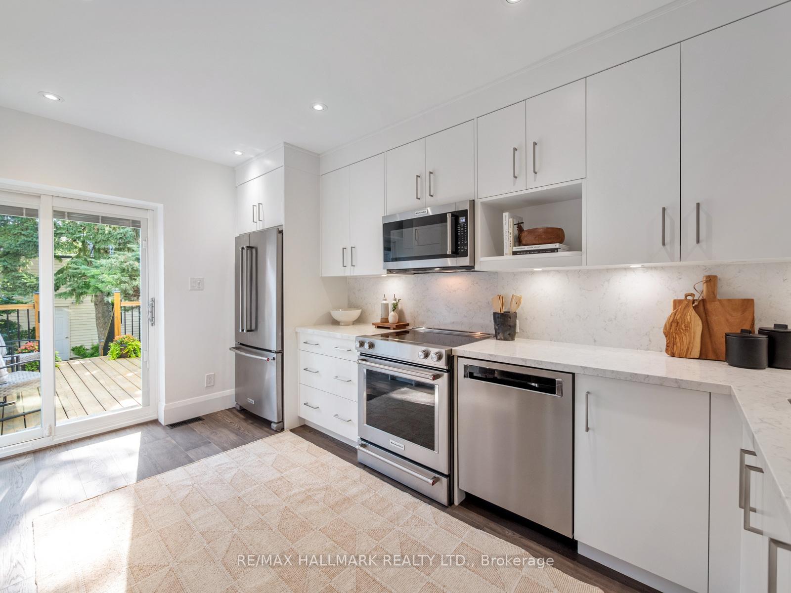 Photo 16 of 42 Arundel Avenue, Toronto, Playter Estates-Danforth — HOMEH