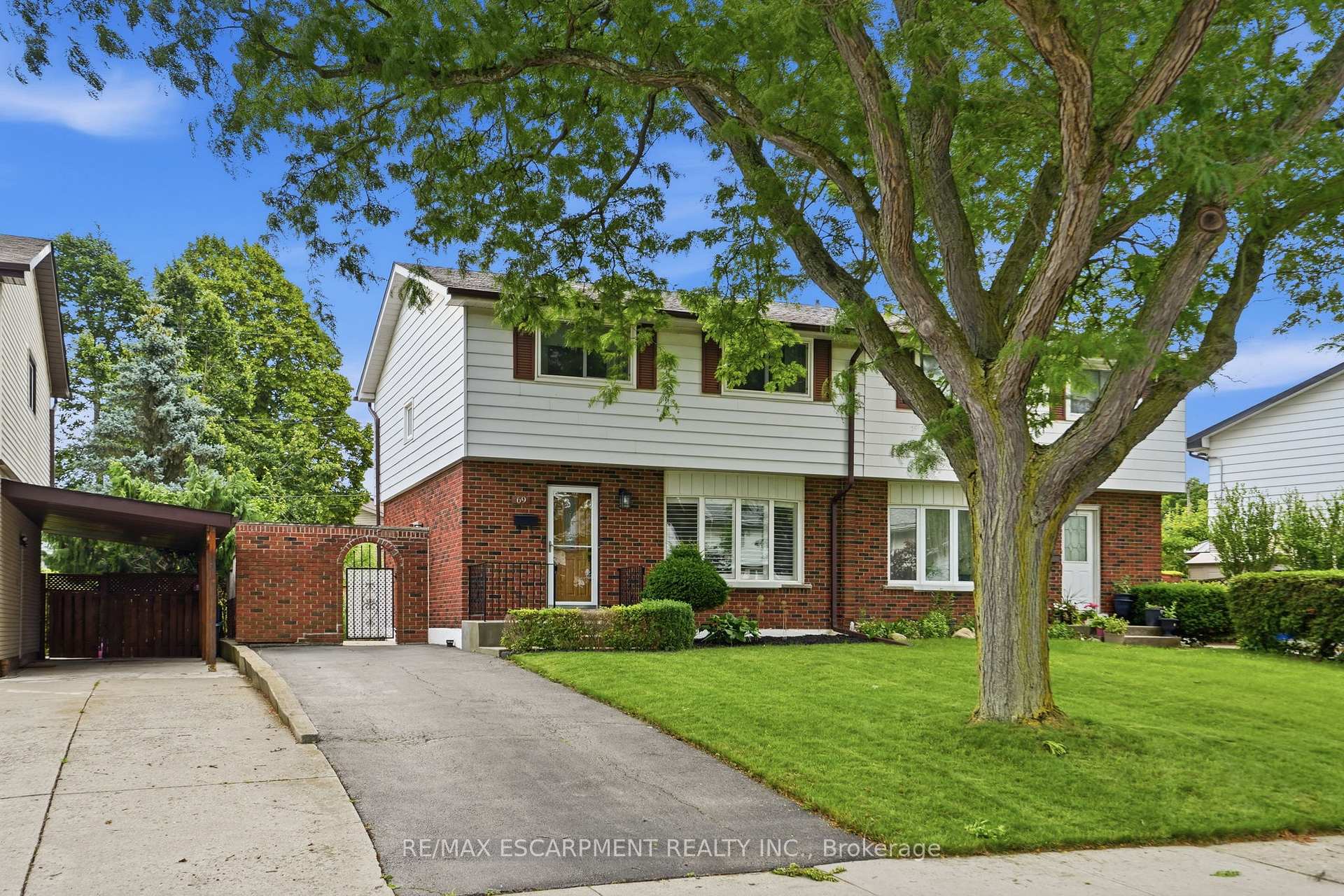 Photo 2 of 69 Fairway Drive, Hamilton, Vincent — HOMEH