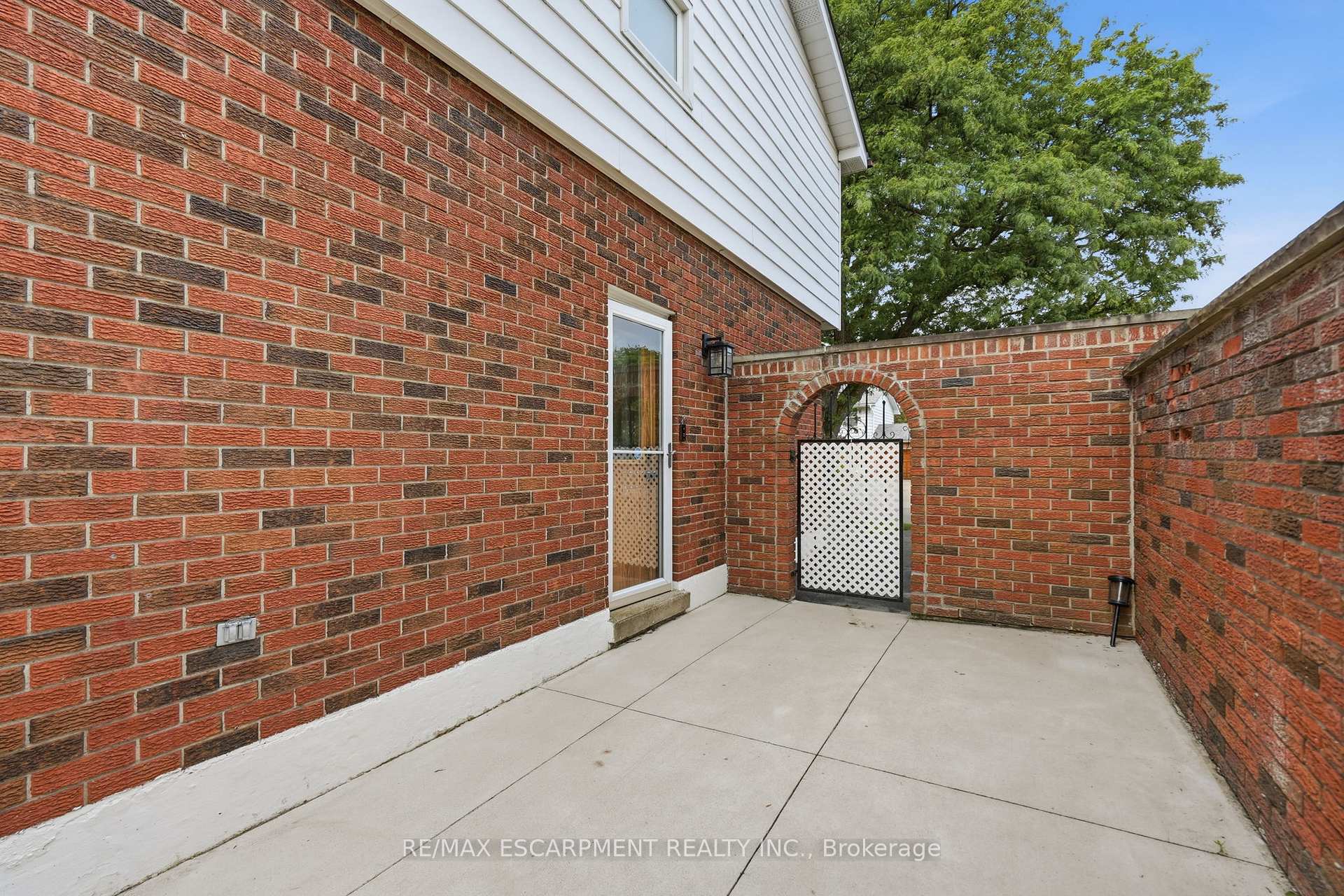 Photo 30 of 69 Fairway Drive, Hamilton, Vincent — HOMEH