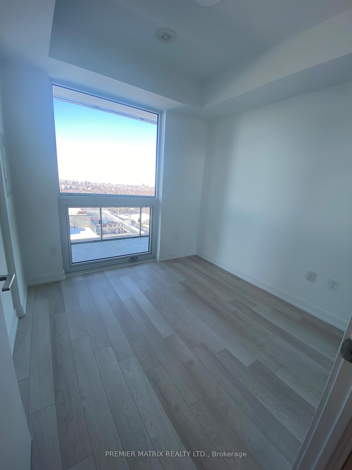 Photo 9 of Unit 3807, 39 Roehampton Street, Toronto, Mount Pleasant West — HOMEH