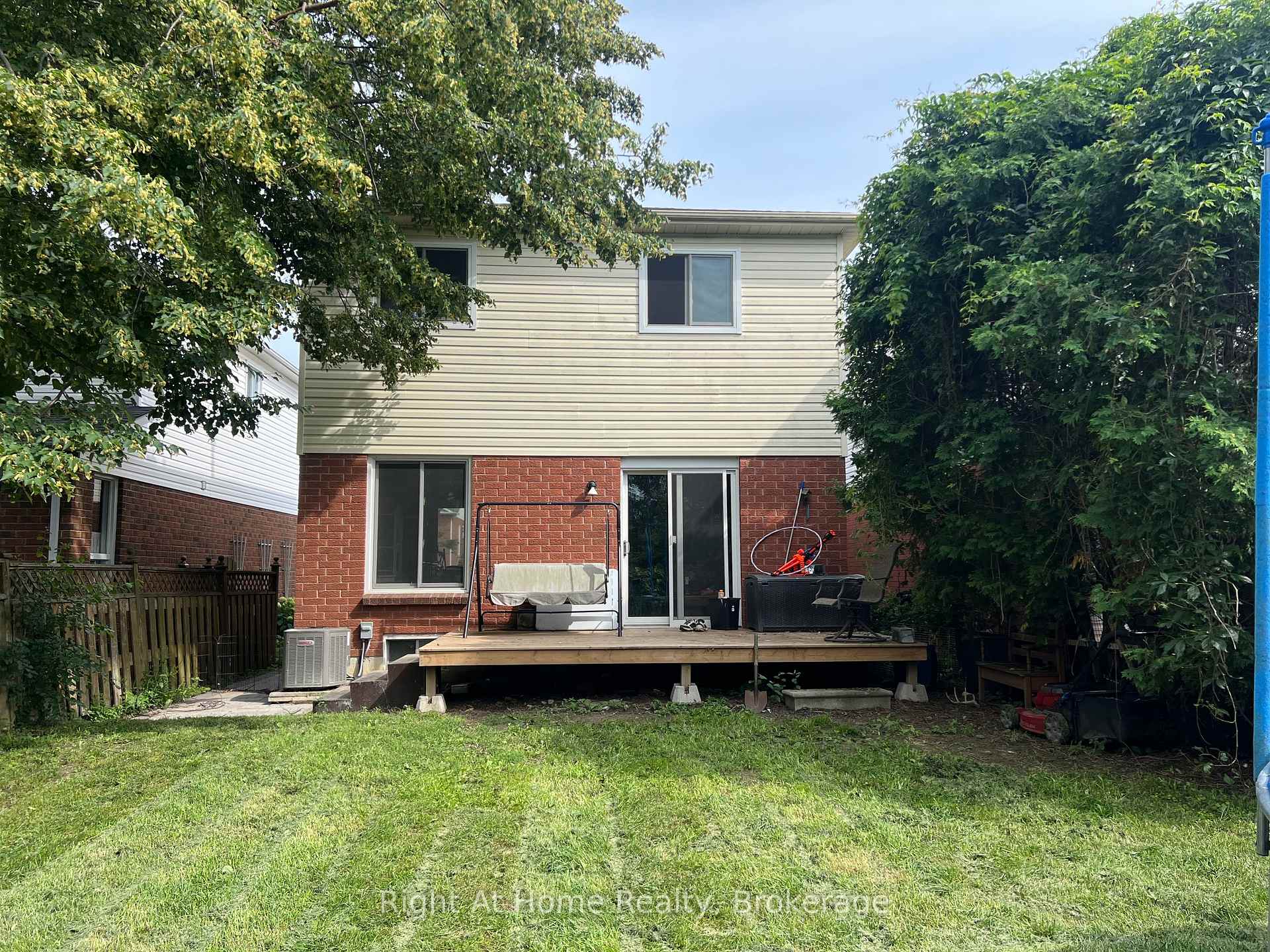 Photo 1 of 26 Moyse Drive, Clarington, Courtice — HOMEH