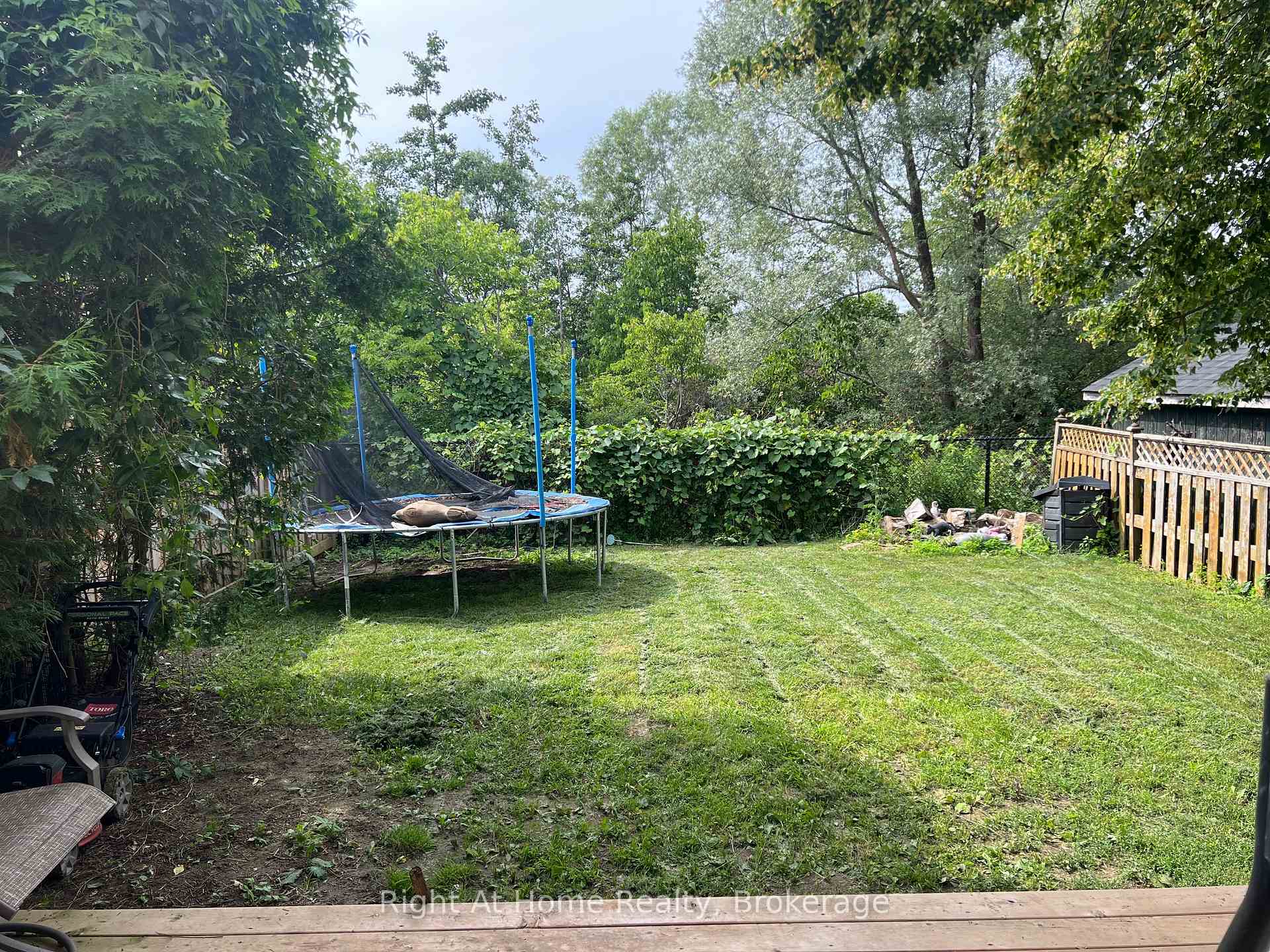 Photo 2 of 26 Moyse Drive, Clarington, Courtice — HOMEH