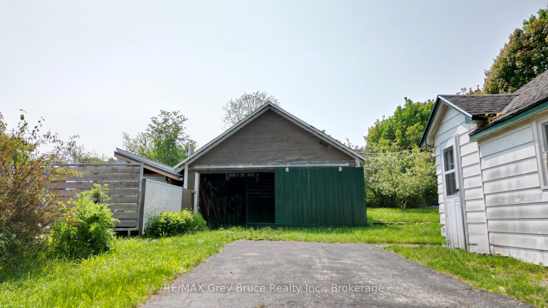 Photo 17 of 19 Mill Street, Northern Bruce Peninsula — HOMEH