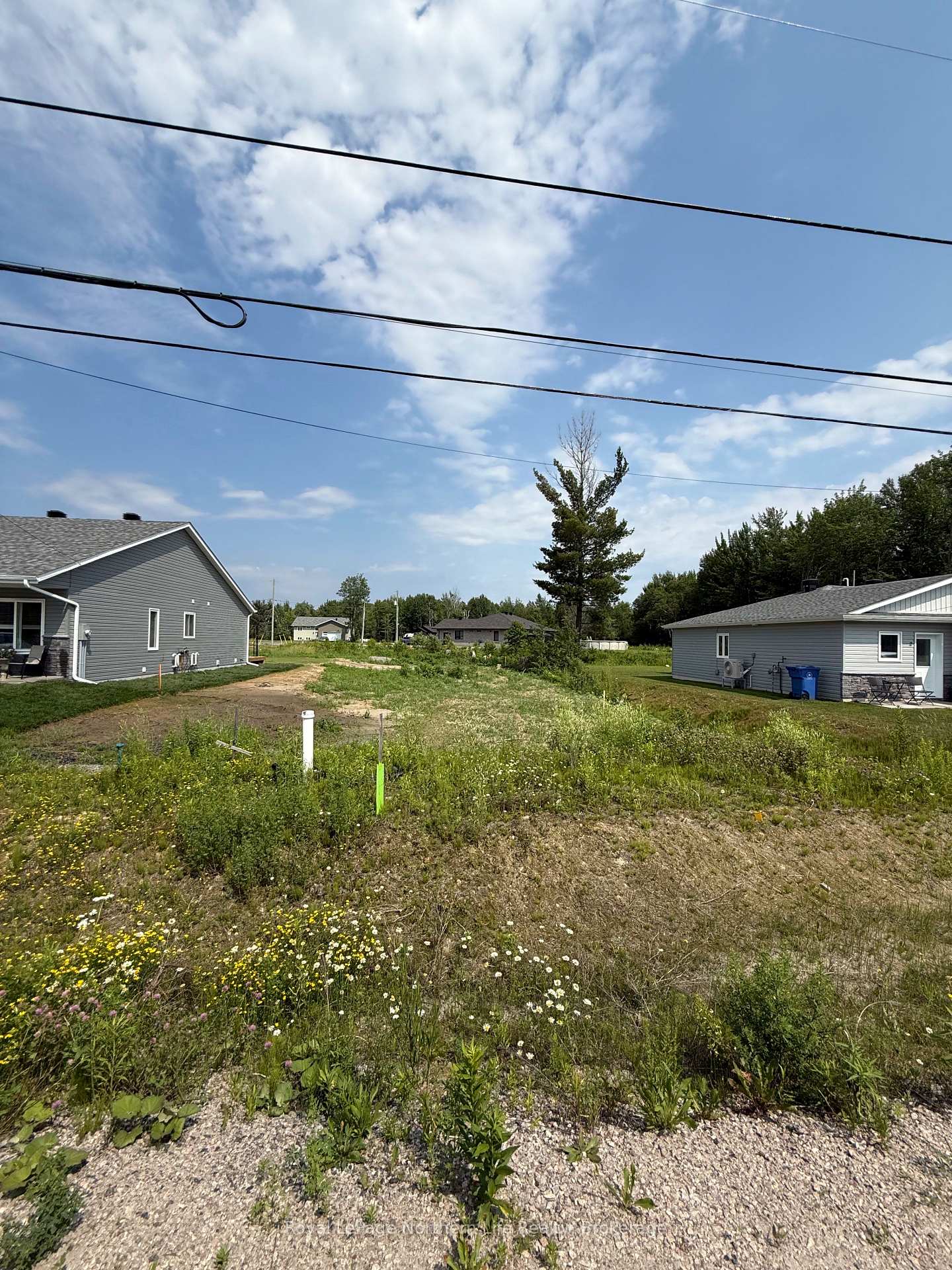 Photo 3 of 460 King Street, West Nipissing, Sturgeon Falls — HOMEH