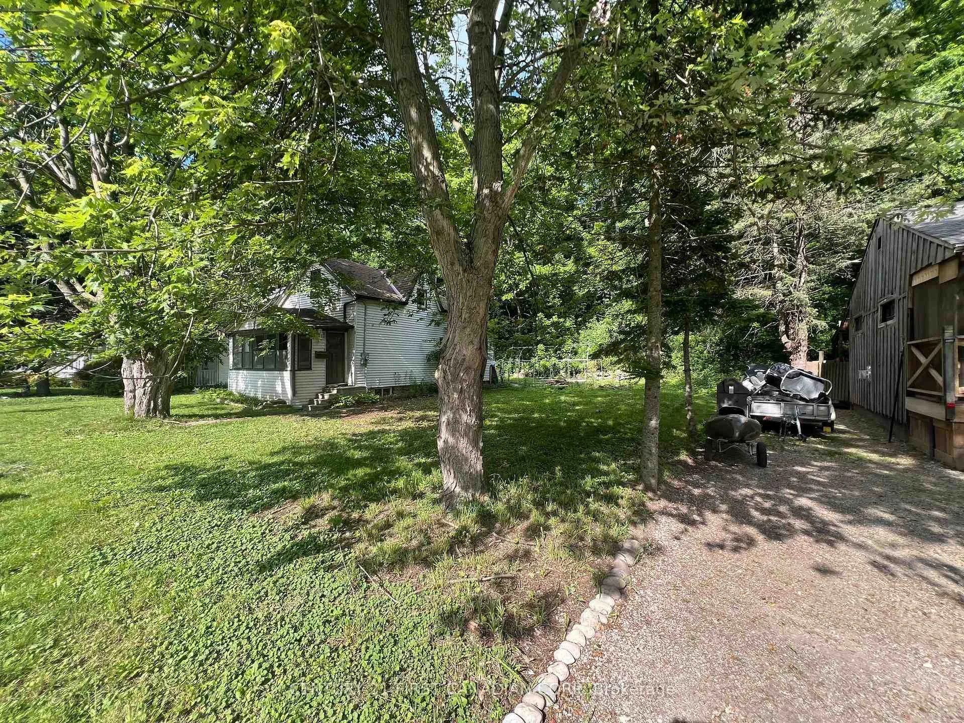 Photo 20 of 205 Orchard Street, Central Elgin, Port Stanley — HOMEH