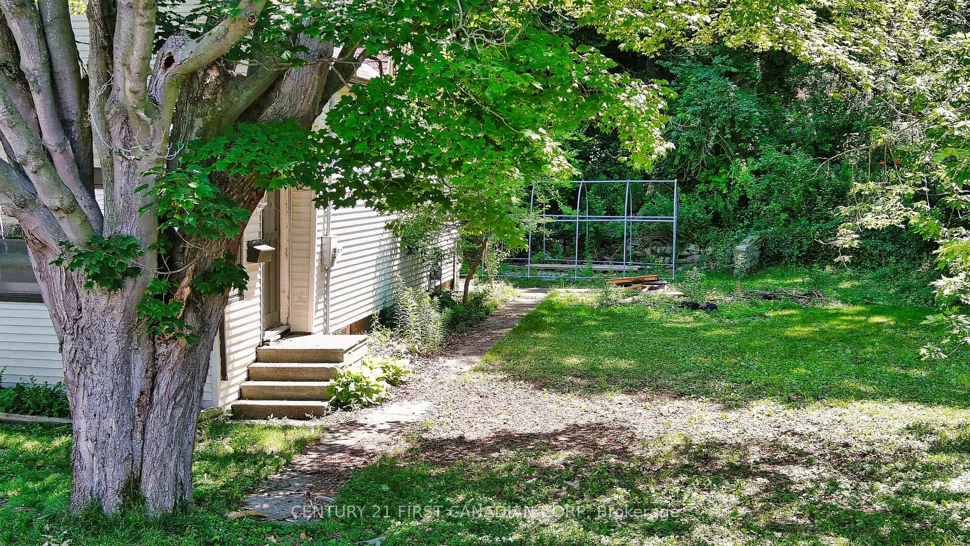 Photo 29 of 205 Orchard Street, Central Elgin, Port Stanley — HOMEH