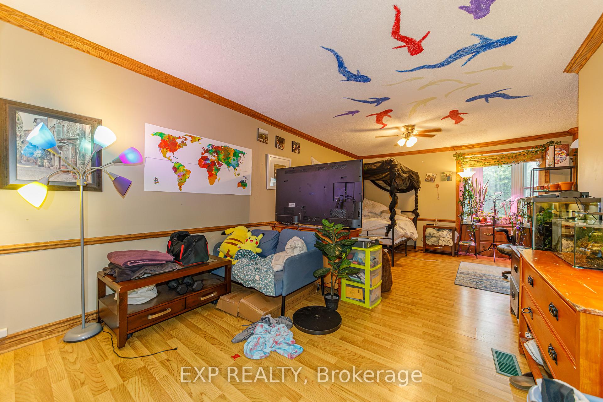 Photo 9 of 789 Blair Road E, Ottawa, Cardinal Heights — HOMEH