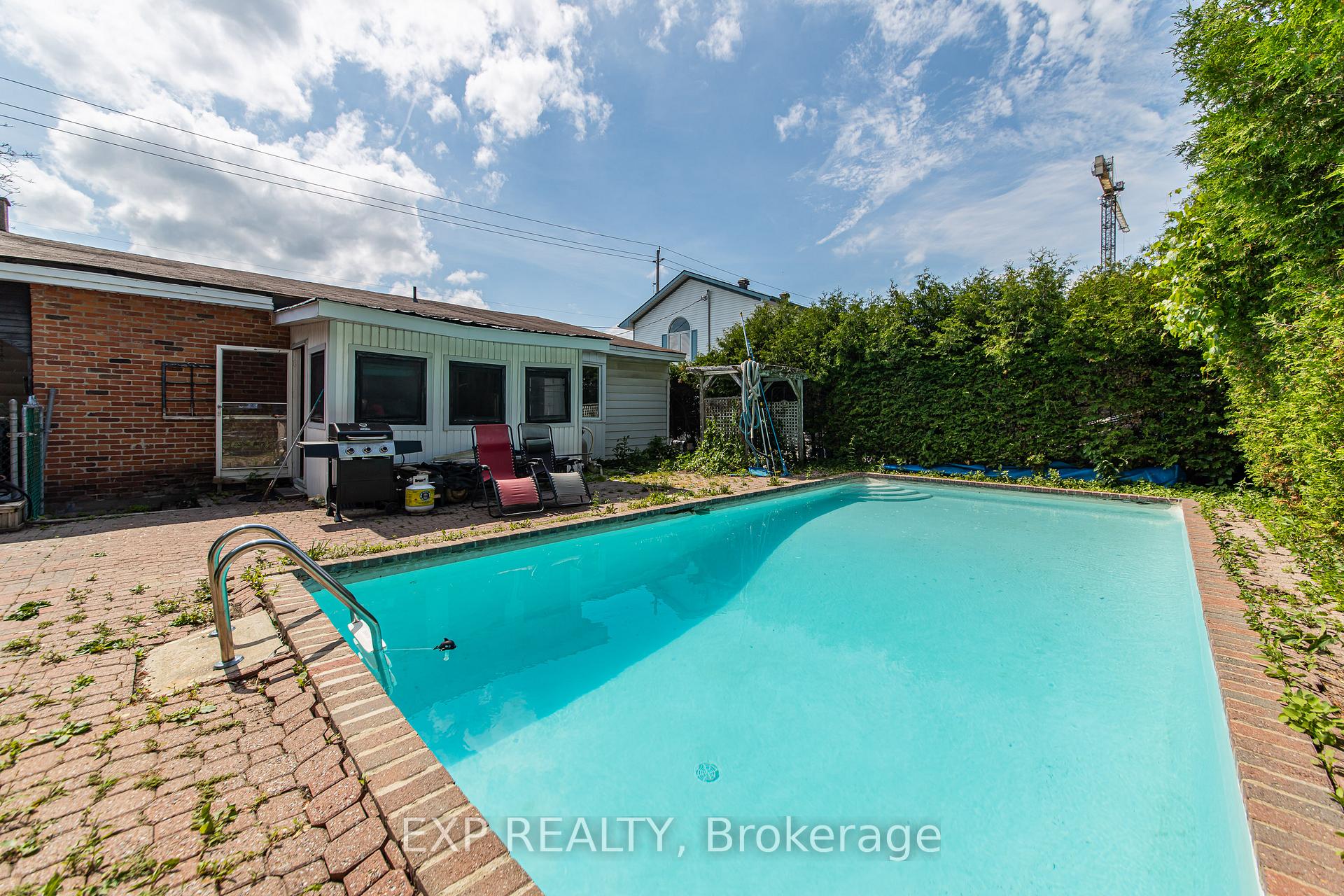 Photo 24 of 789 Blair Road E, Ottawa, Cardinal Heights — HOMEH