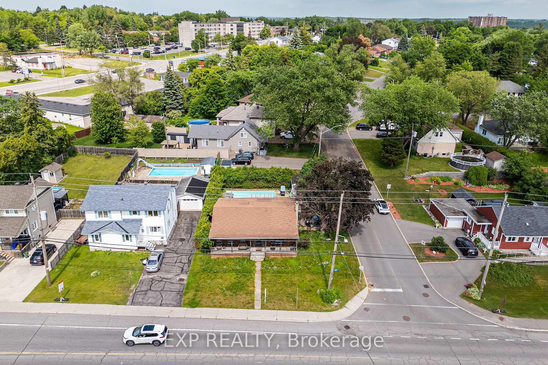 Photo 32 of 789 Blair Road E, Ottawa, Cardinal Heights — HOMEH
