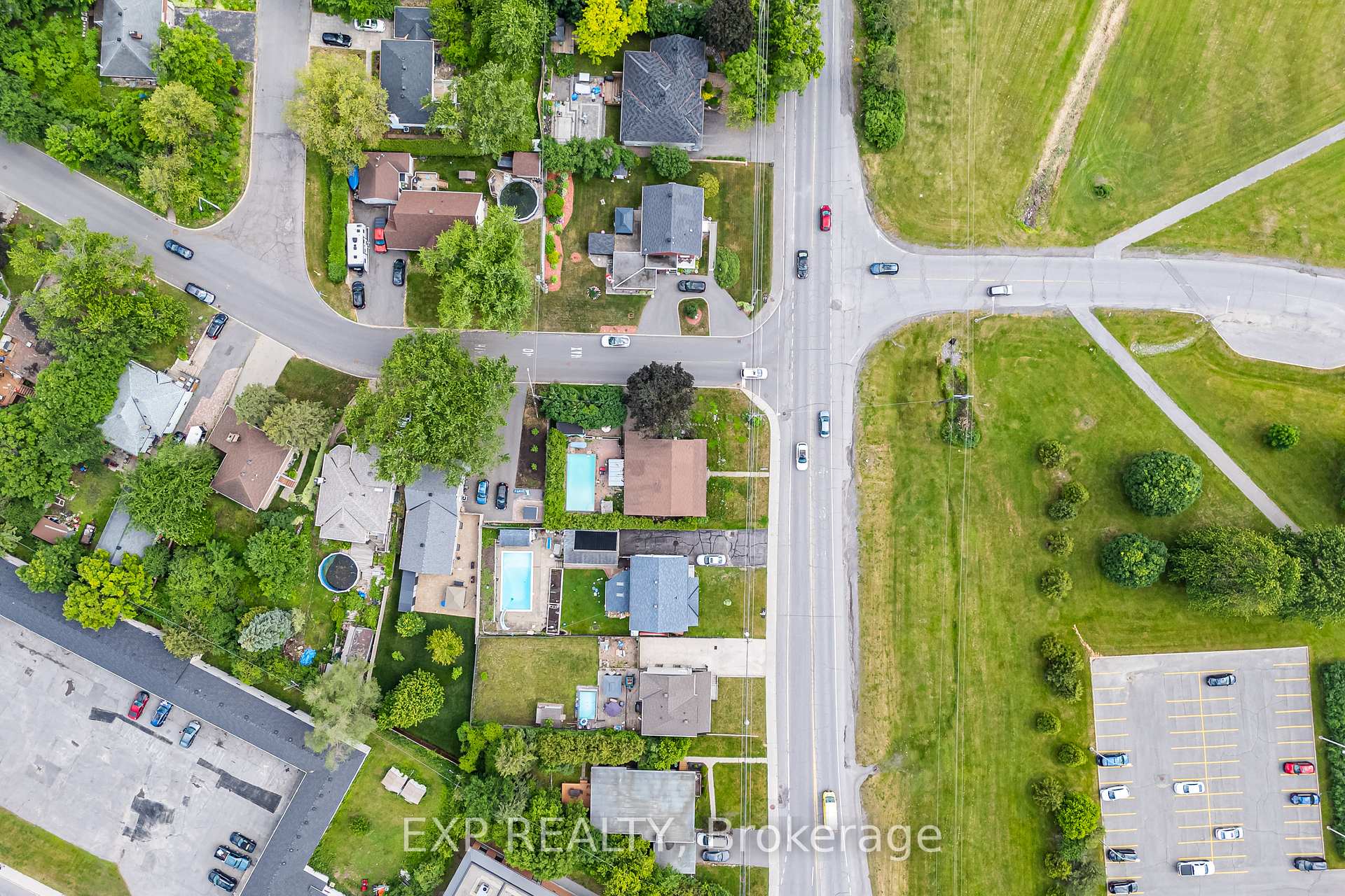 Photo 34 of 789 Blair Road E, Ottawa, Cardinal Heights — HOMEH