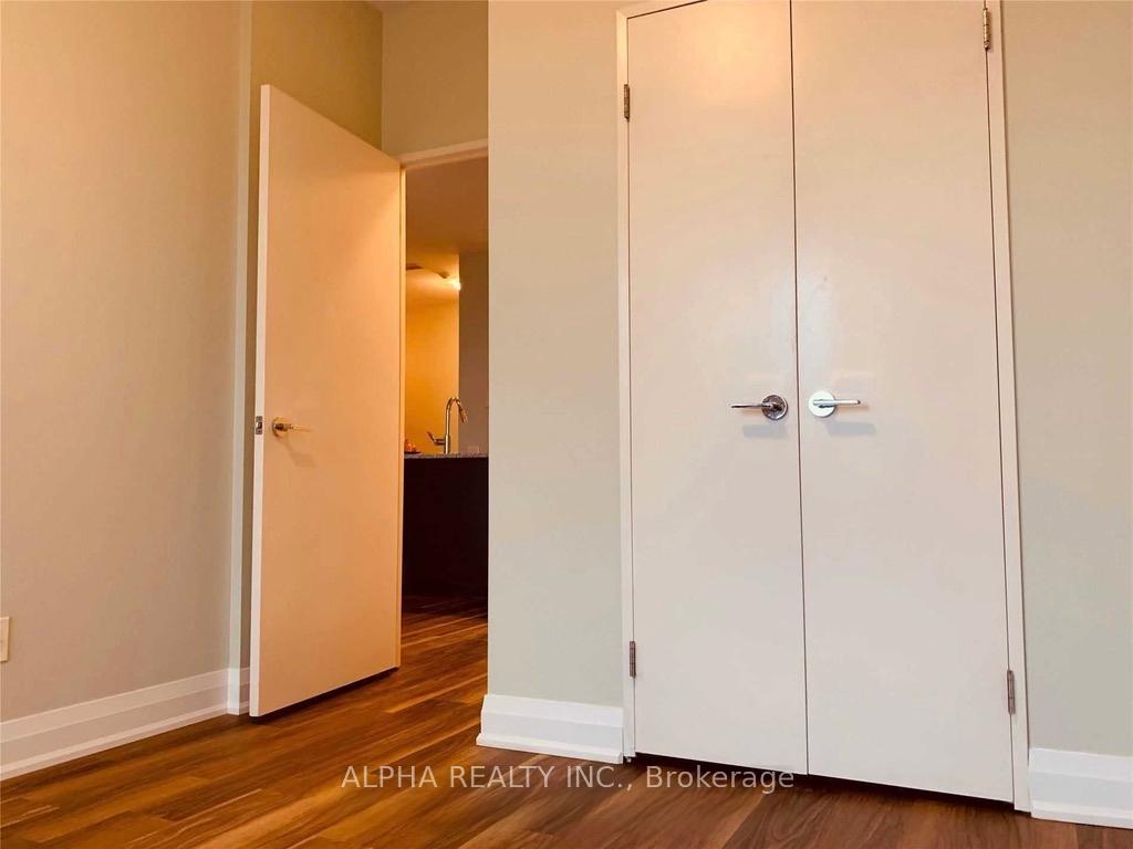 Photo 4 of Unit 1905, 83 Redpath Avenue, Toronto, Mount Pleasant West — HOMEH