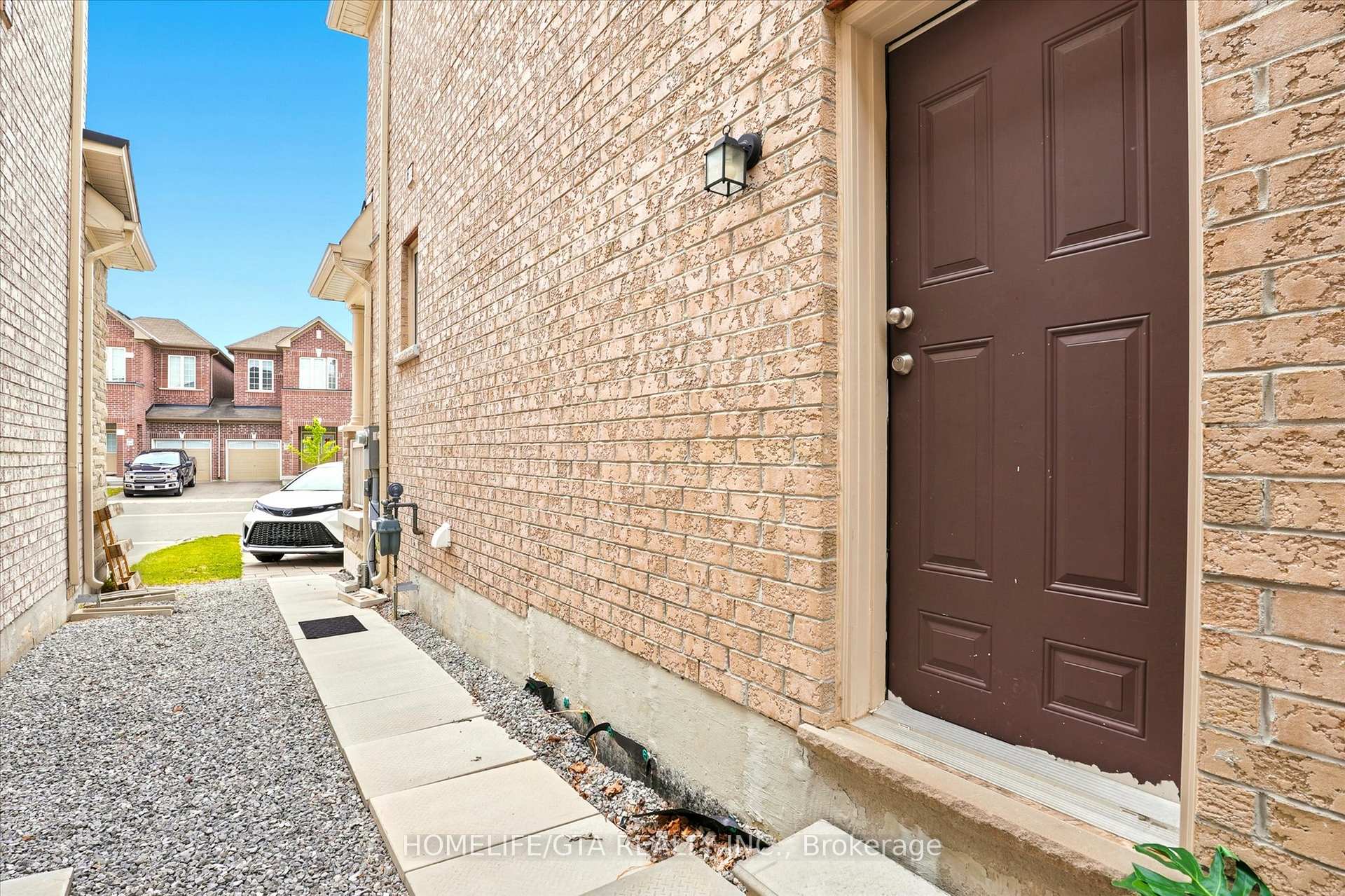 Photo 5 of Unit Basement, 4 Mohandas Drive, Markham, Cedarwood — HOMEH
