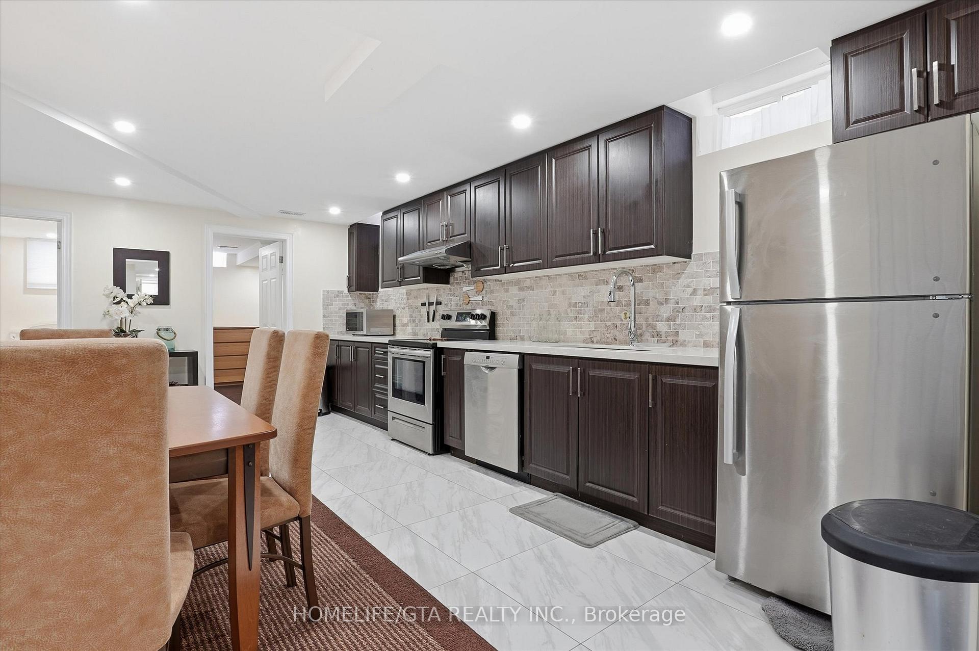 Photo 10 of Unit Basement, 4 Mohandas Drive, Markham, Cedarwood — HOMEH