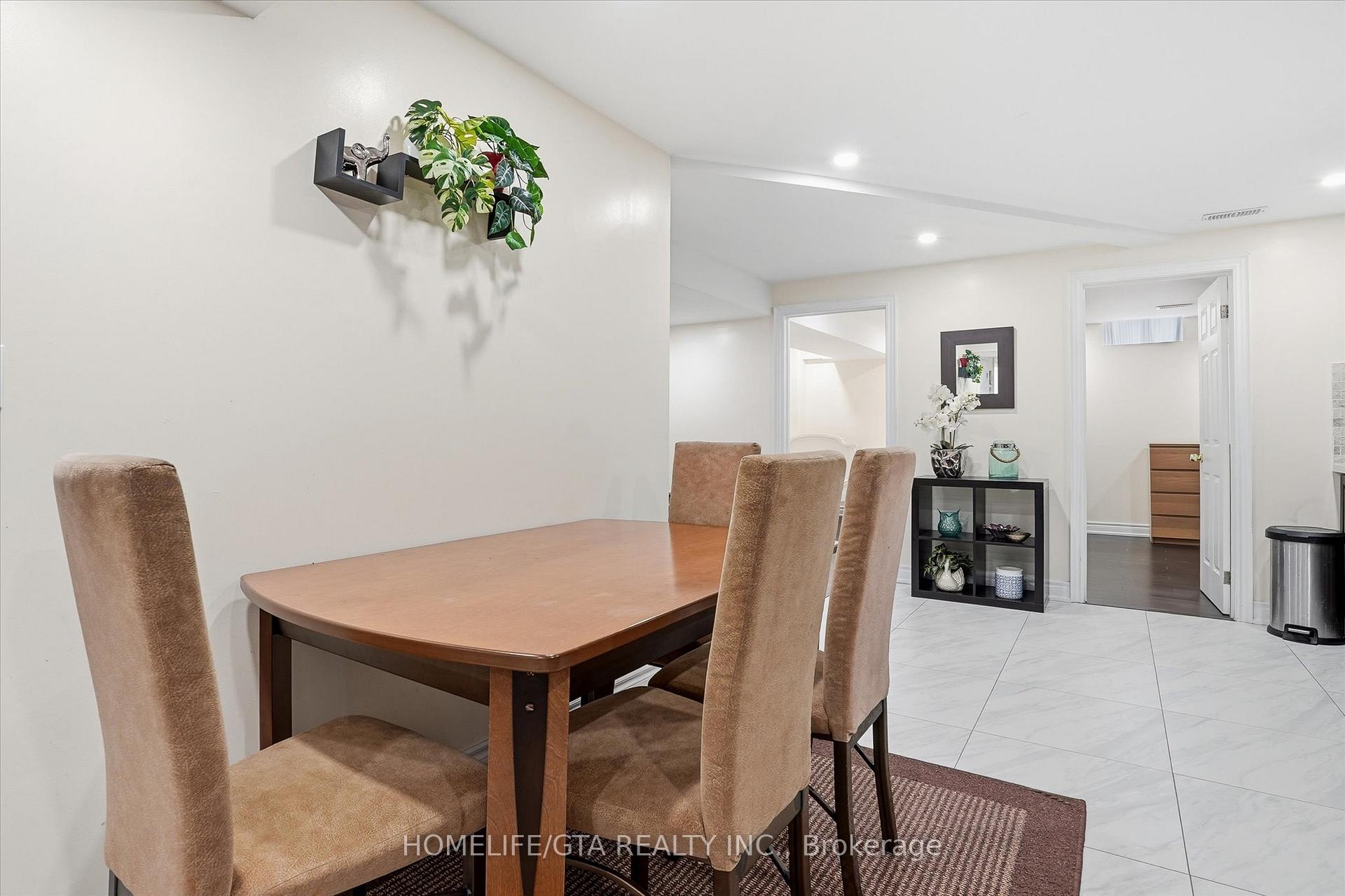 Photo 15 of Unit Basement, 4 Mohandas Drive, Markham, Cedarwood — HOMEH