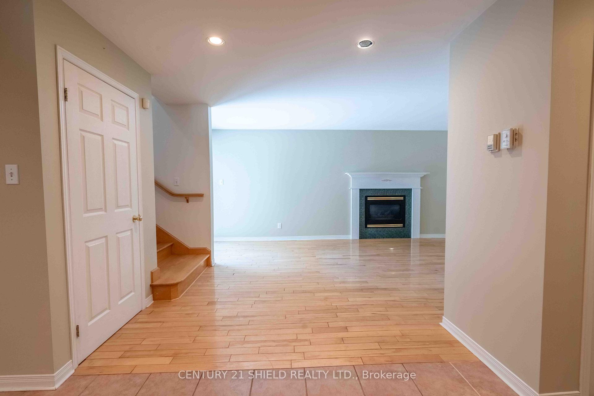 Photo 8 of 315 Eleventh Street E, Cornwall — HOMEH