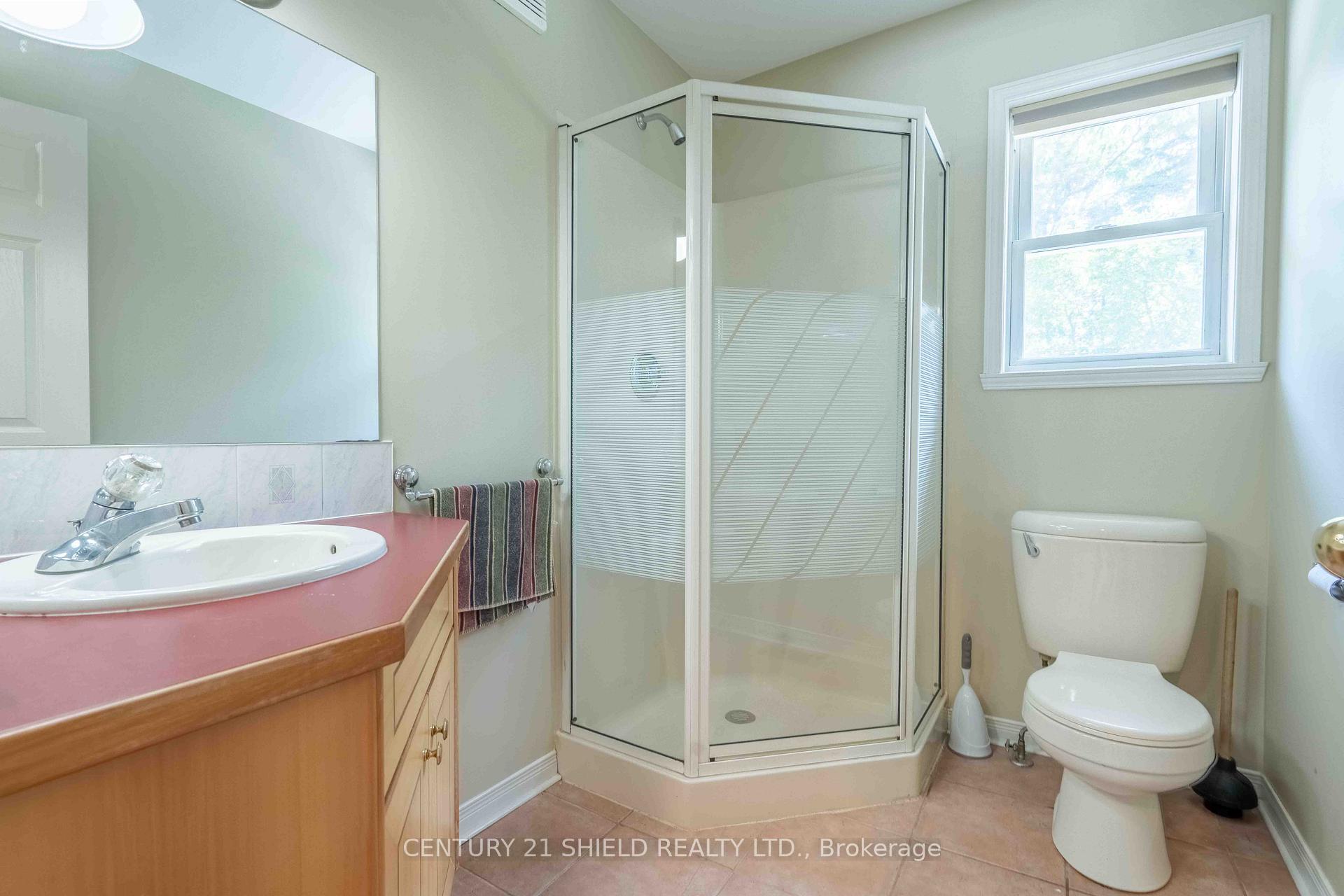 Photo 9 of 315 Eleventh Street E, Cornwall — HOMEH