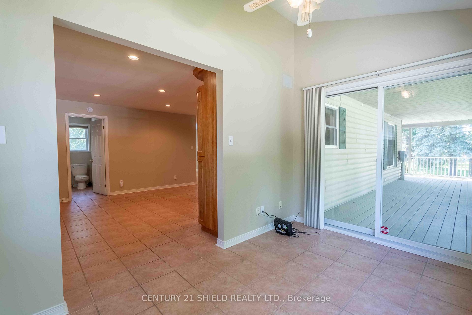 Photo 11 of 315 Eleventh Street E, Cornwall — HOMEH