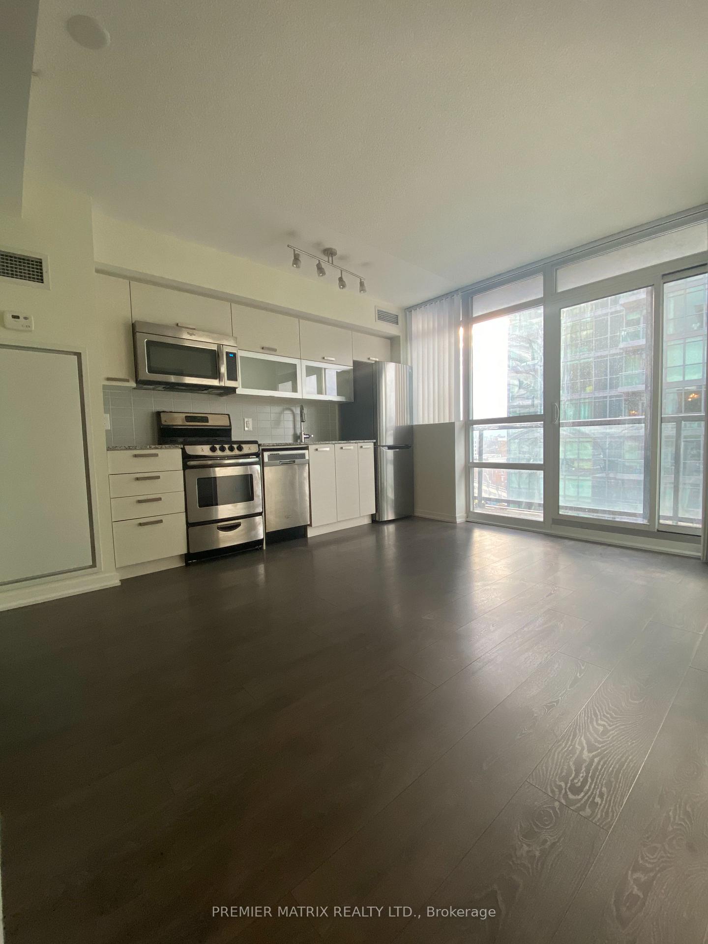 Photo 6 of Unit 1016, 68 Abell Street, Toronto, Little Portugal — HOMEH