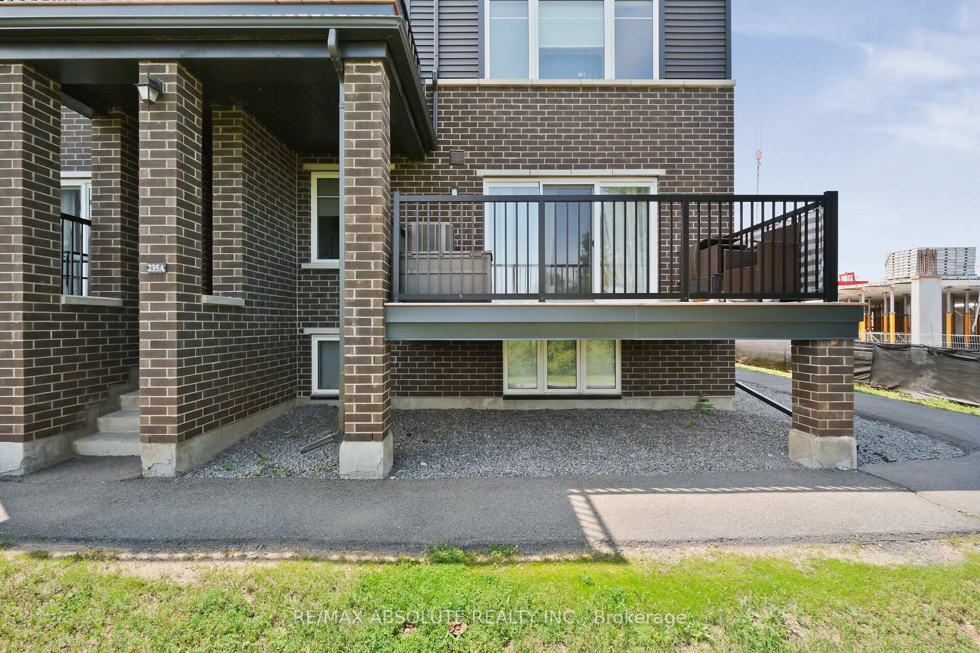 Photo 3 of 235A Eldorado Private, Ottawa, Kanata - Morgan's Grant/South March — HOMEH