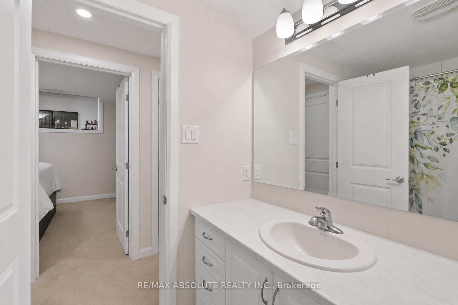 Photo 21 of 235A Eldorado Private, Ottawa, Kanata - Morgan's Grant/South March — HOMEH