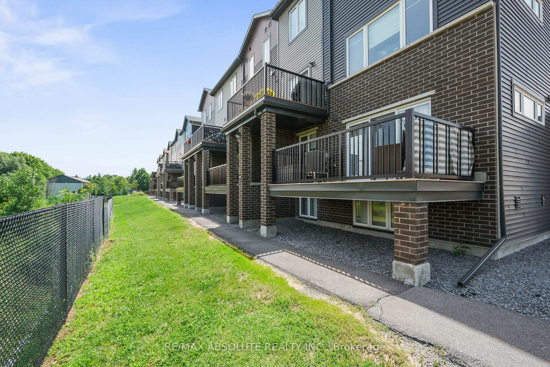 Photo 26 of 235A Eldorado Private, Ottawa, Kanata - Morgan's Grant/South March — HOMEH
