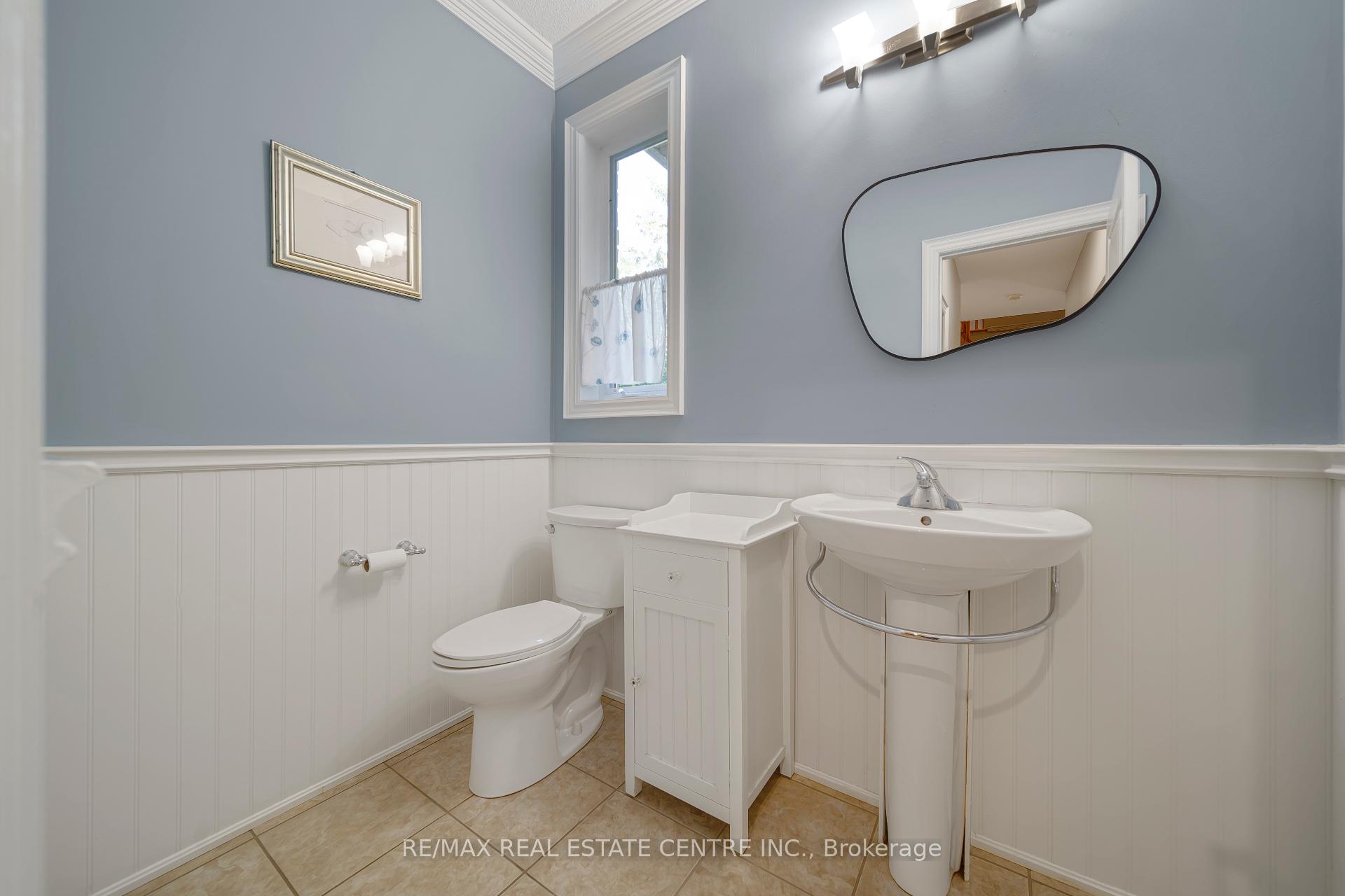 Photo 19 of 112 Dirksen Court, Kitchener, Pioneer Tower West — HOMEH