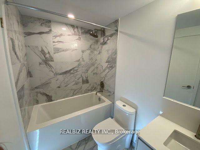 Photo 9 of Unit 1715, 28 Interchange Way, Vaughan, Vaughan Corporate Centre — HOMEH