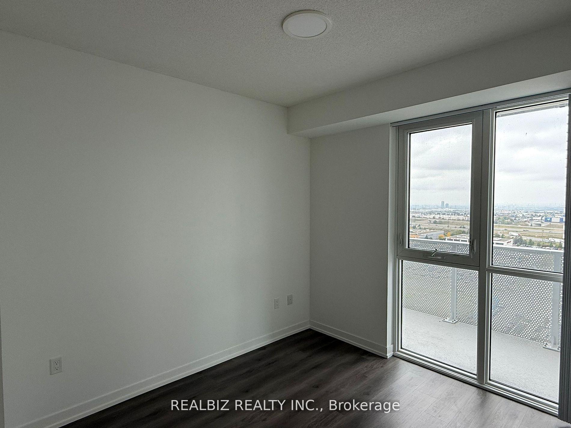 Photo 28 of Unit 1715, 28 Interchange Way, Vaughan, Vaughan Corporate Centre — HOMEH