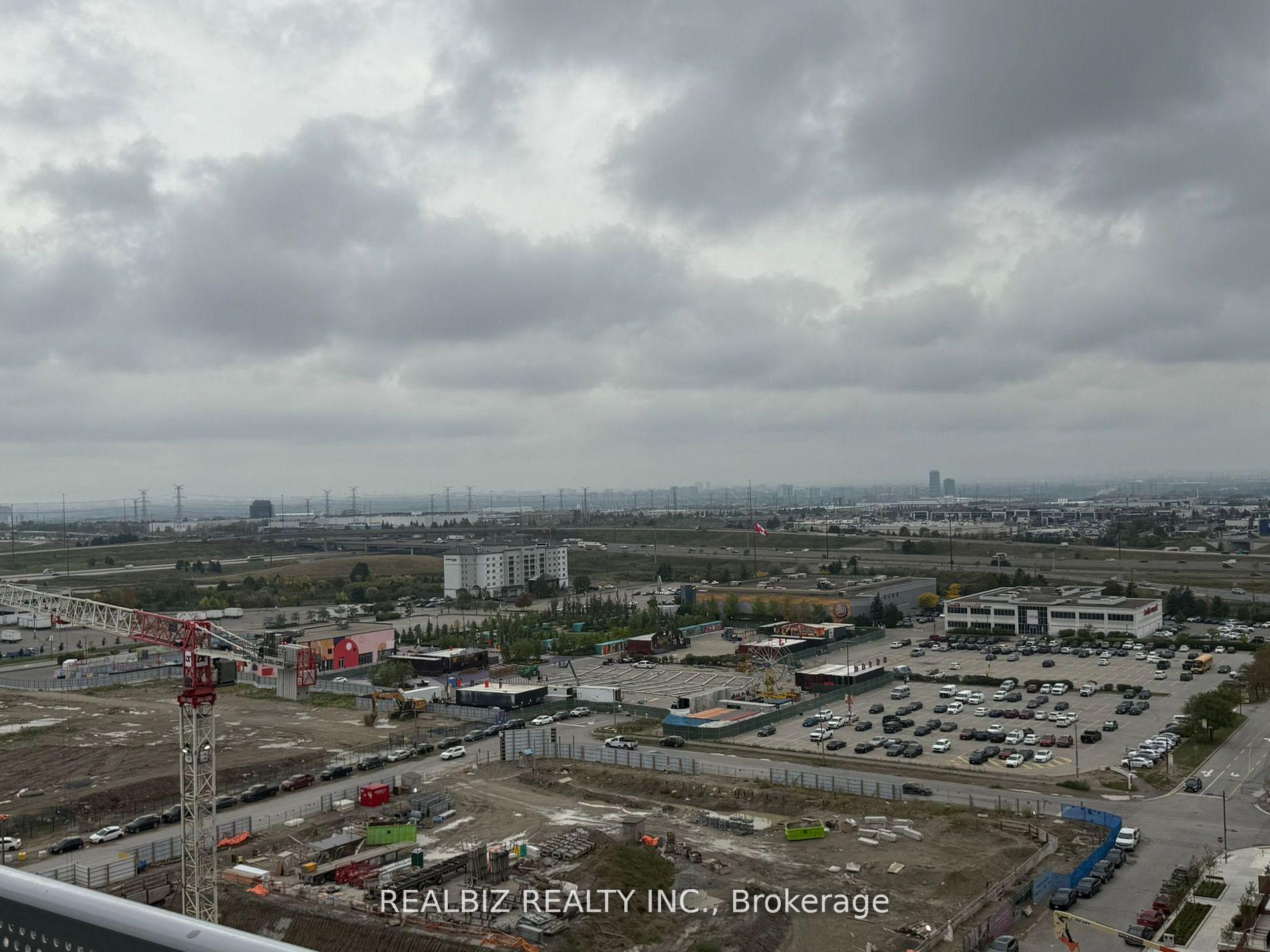 Photo 33 of Unit 1715, 28 Interchange Way, Vaughan, Vaughan Corporate Centre — HOMEH