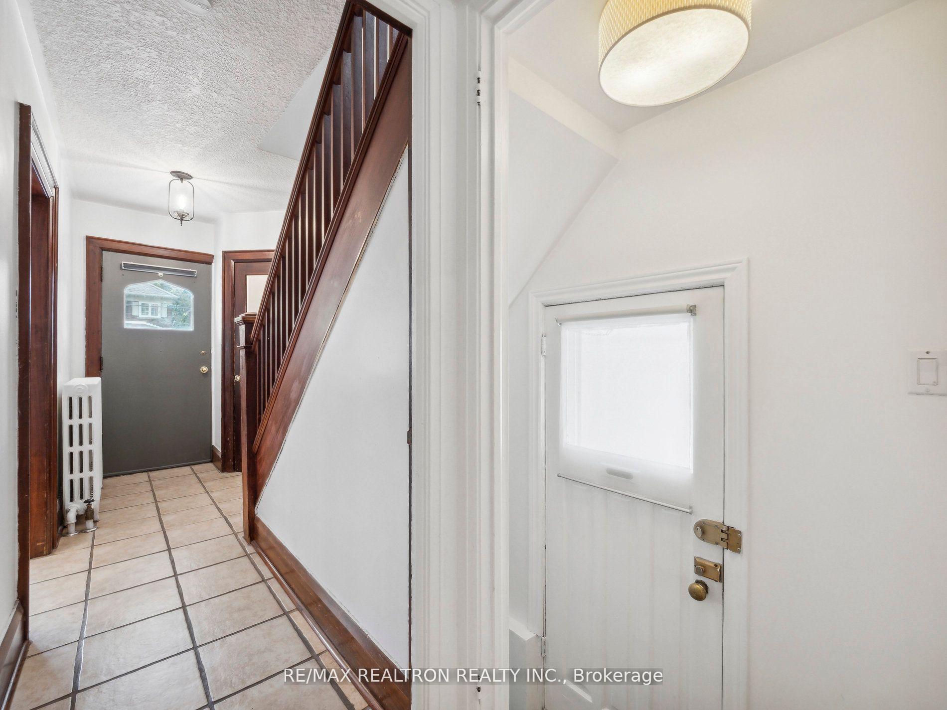 Photo 7 of 186 Wanless Avenue, Toronto, Lawrence Park North — HOMEH