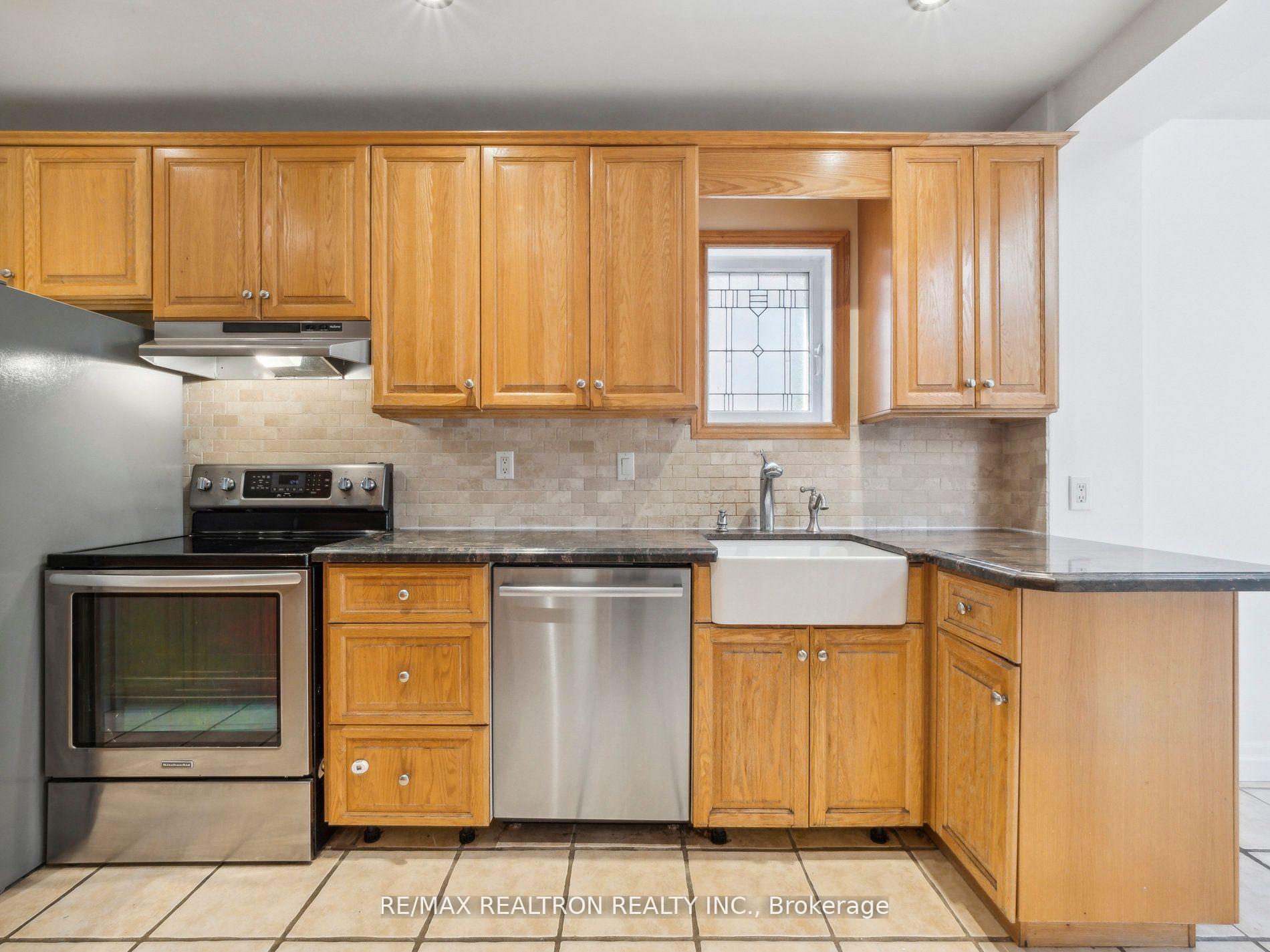 Photo 20 of 186 Wanless Avenue, Toronto, Lawrence Park North — HOMEH