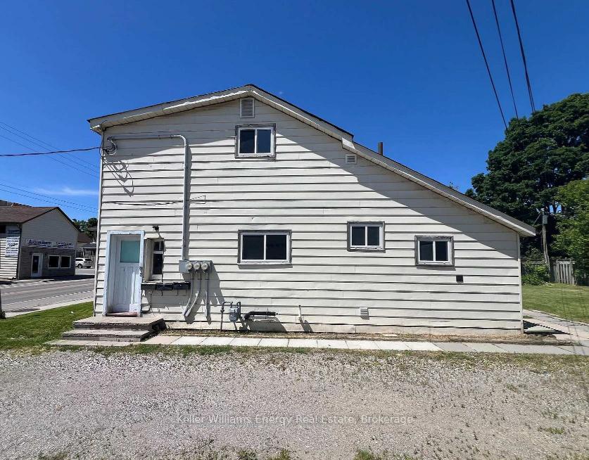 Front of Unit 2, 169 Mary Street N