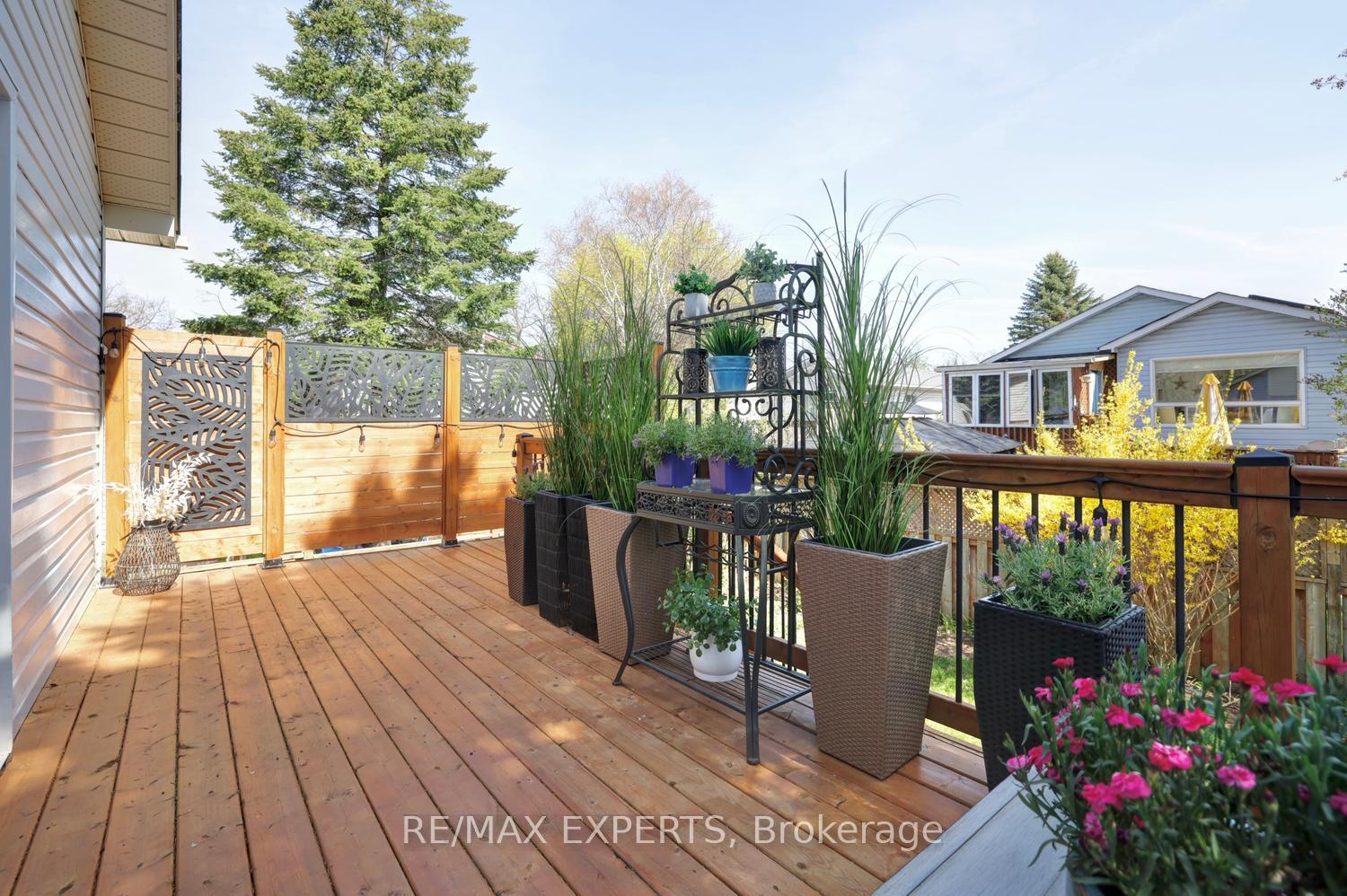 Photo 33 of 72 Donald Crescent, Wasaga Beach — HOMEH