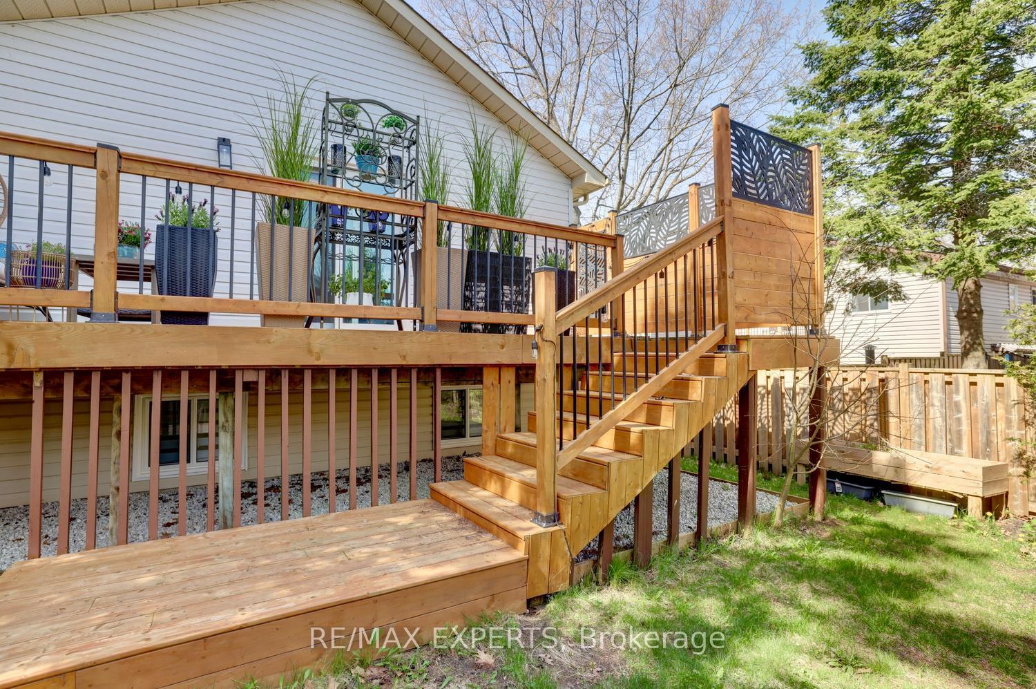 Photo 36 of 72 Donald Crescent, Wasaga Beach — HOMEH