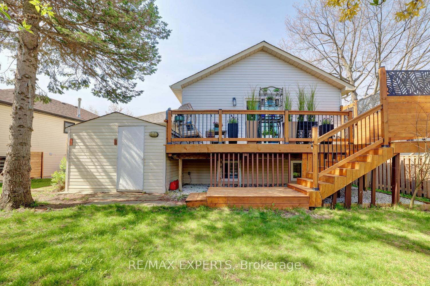 Photo 38 of 72 Donald Crescent, Wasaga Beach — HOMEH