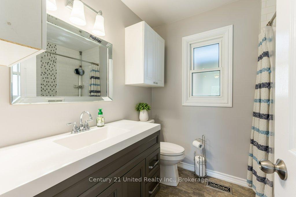 Photo 11 of 470 O'connell Road, Peterborough, Otonabee Ward 1 — HOMEH