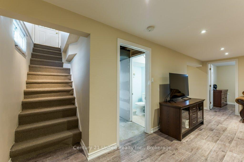 Photo 13 of 470 O'connell Road, Peterborough, Otonabee Ward 1 — HOMEH