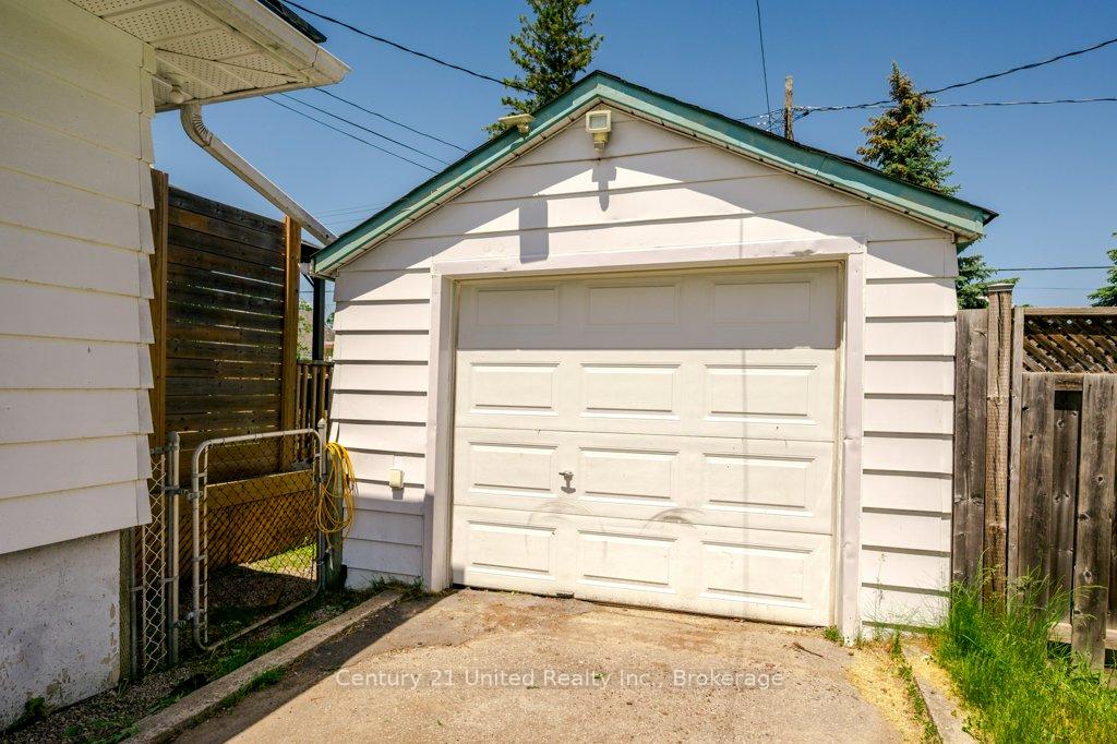 Photo 26 of 470 O'connell Road, Peterborough, Otonabee Ward 1 — HOMEH