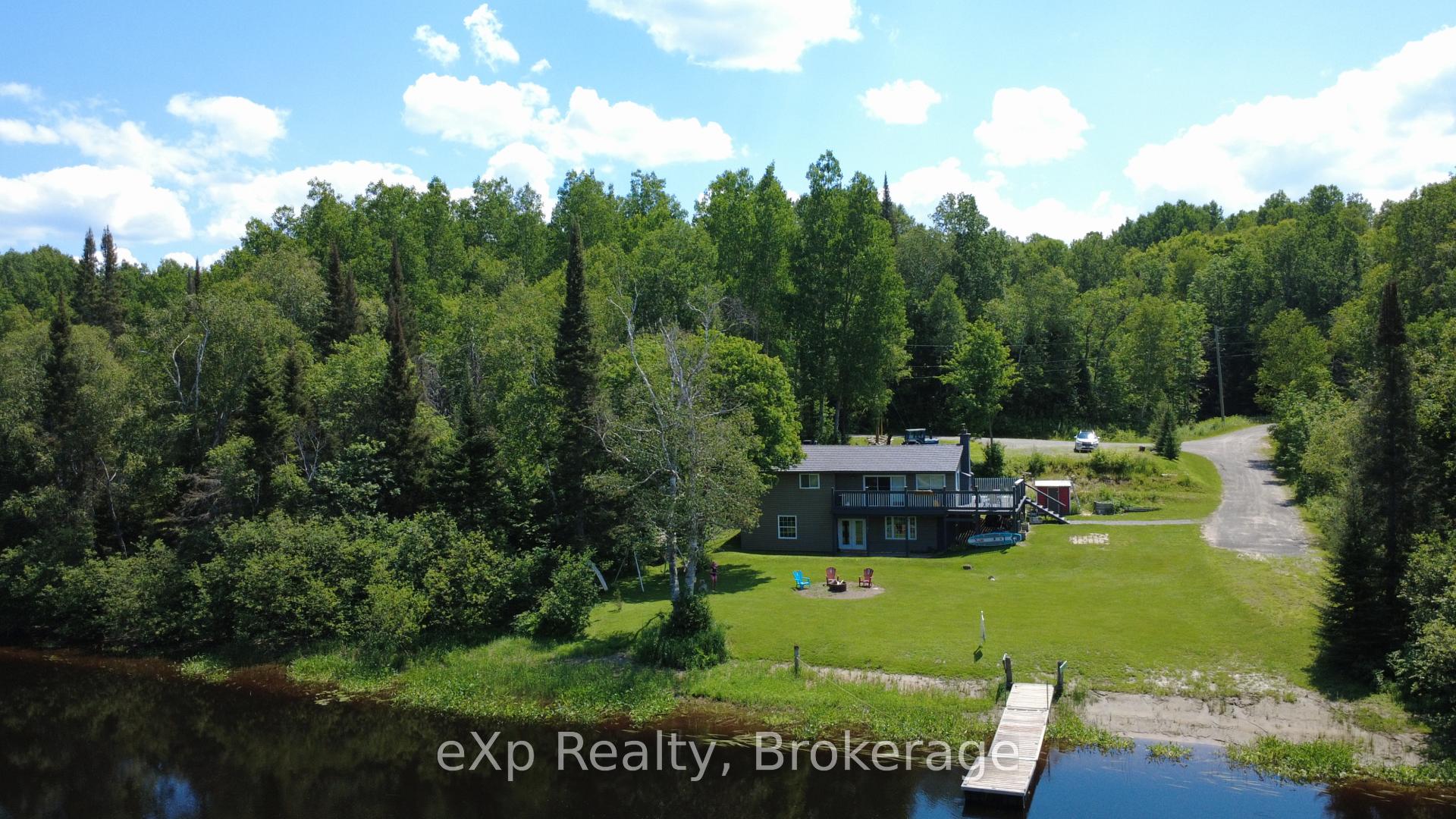 Photo 2 of 249 River Drive, Burk's Falls — HOMEH