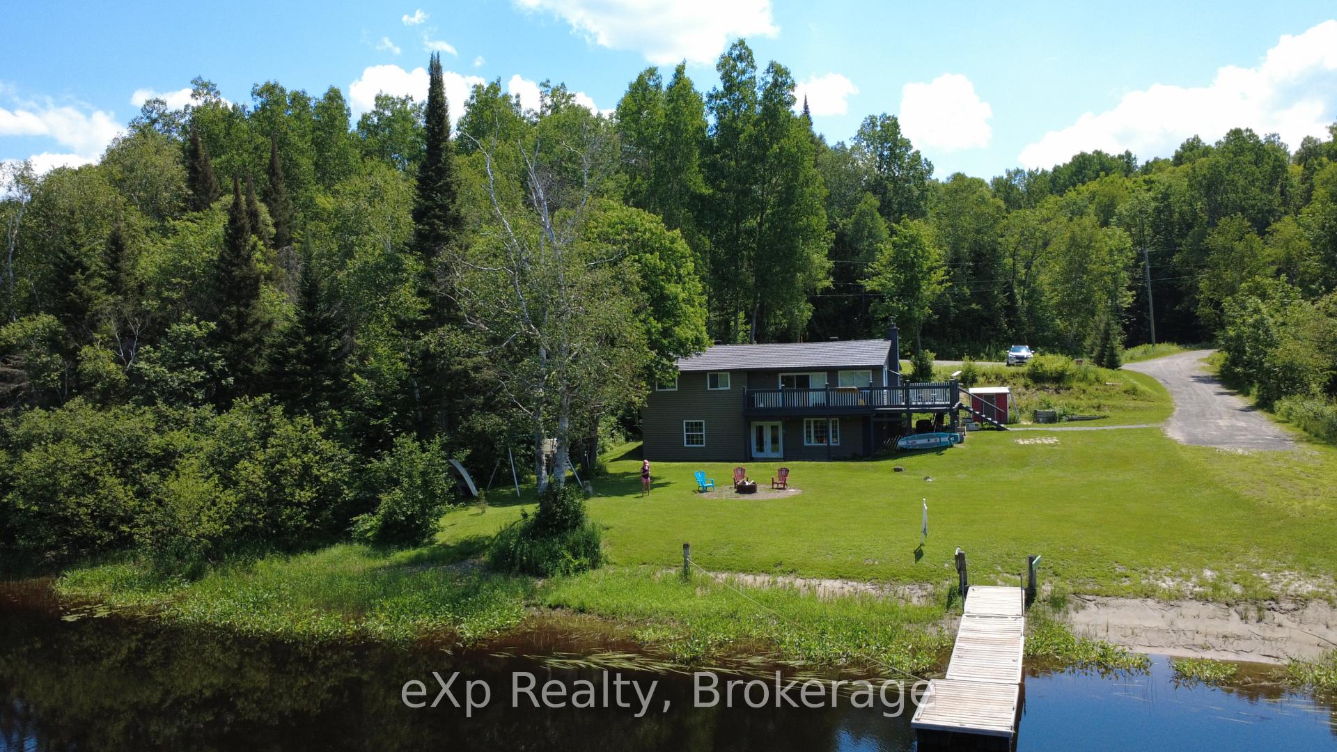 Photo 5 of 249 River Drive, Burk's Falls — HOMEH