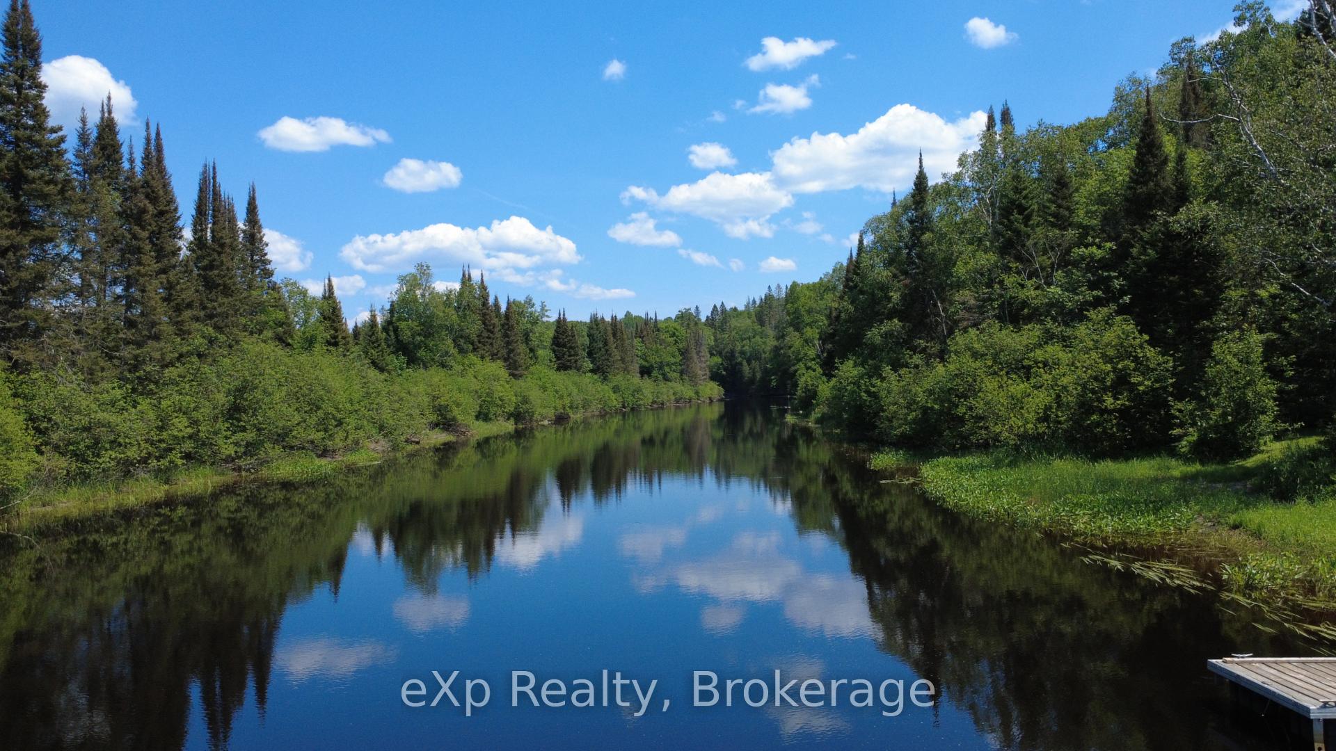 Photo 8 of 249 River Drive, Burk's Falls — HOMEH