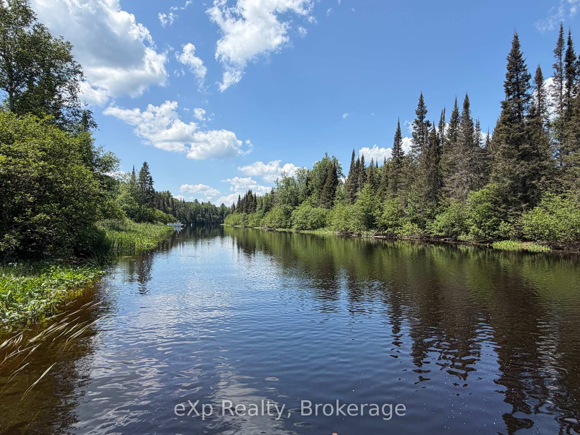 Photo 13 of 249 River Drive, Burk's Falls — HOMEH